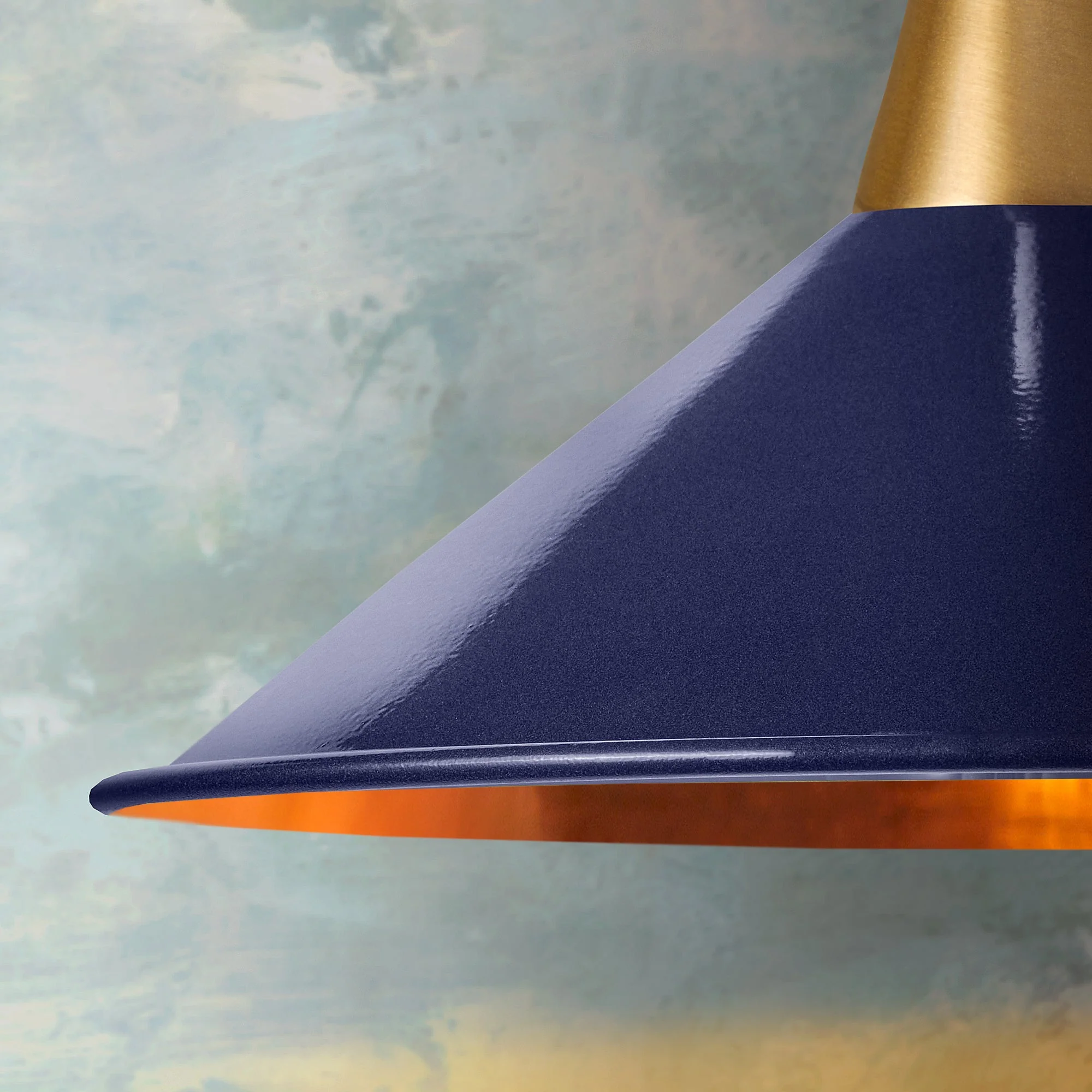 Regular Cookie shade in black iris with copper interior - Image 4