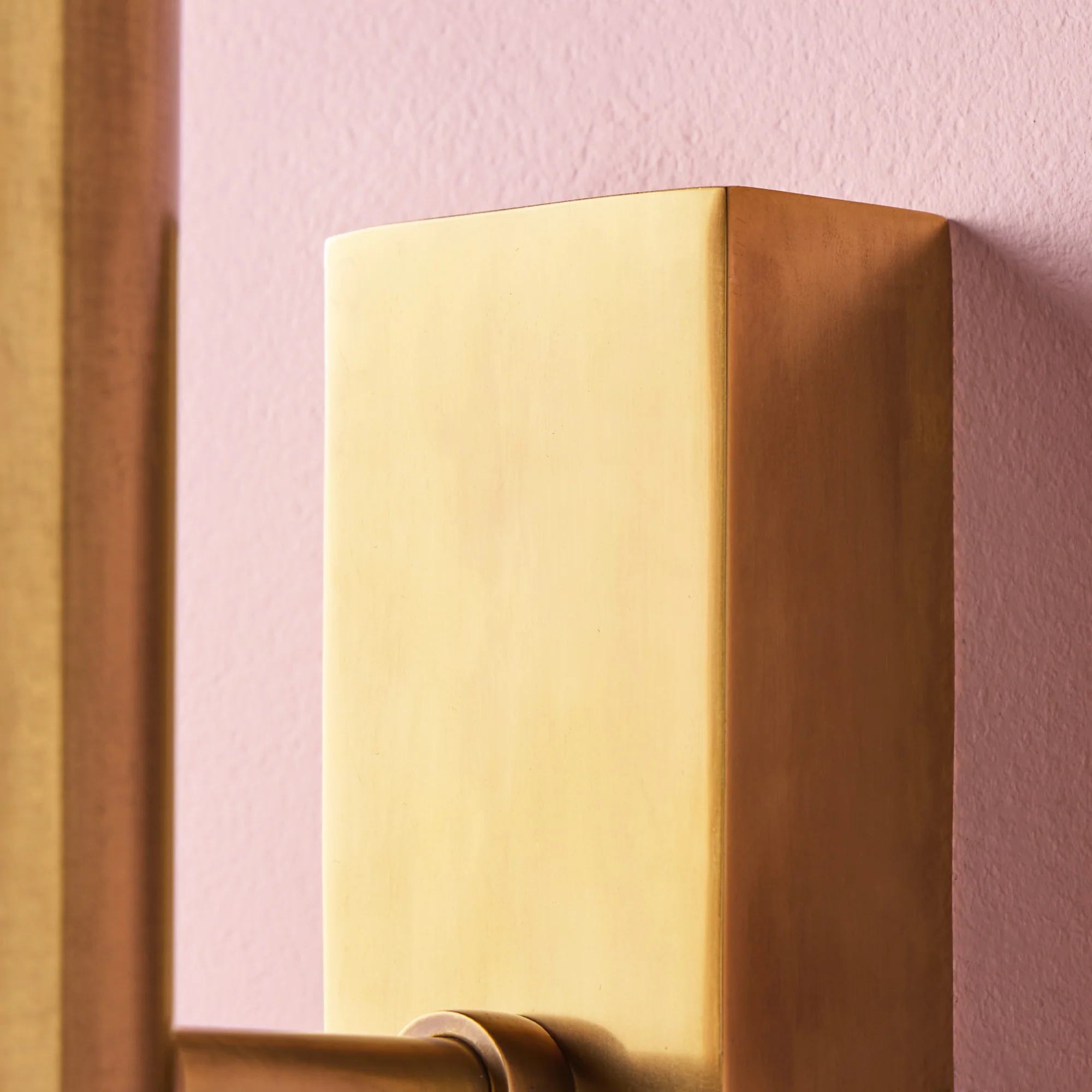 Regular Duet Wall Light in brass - Image 9
