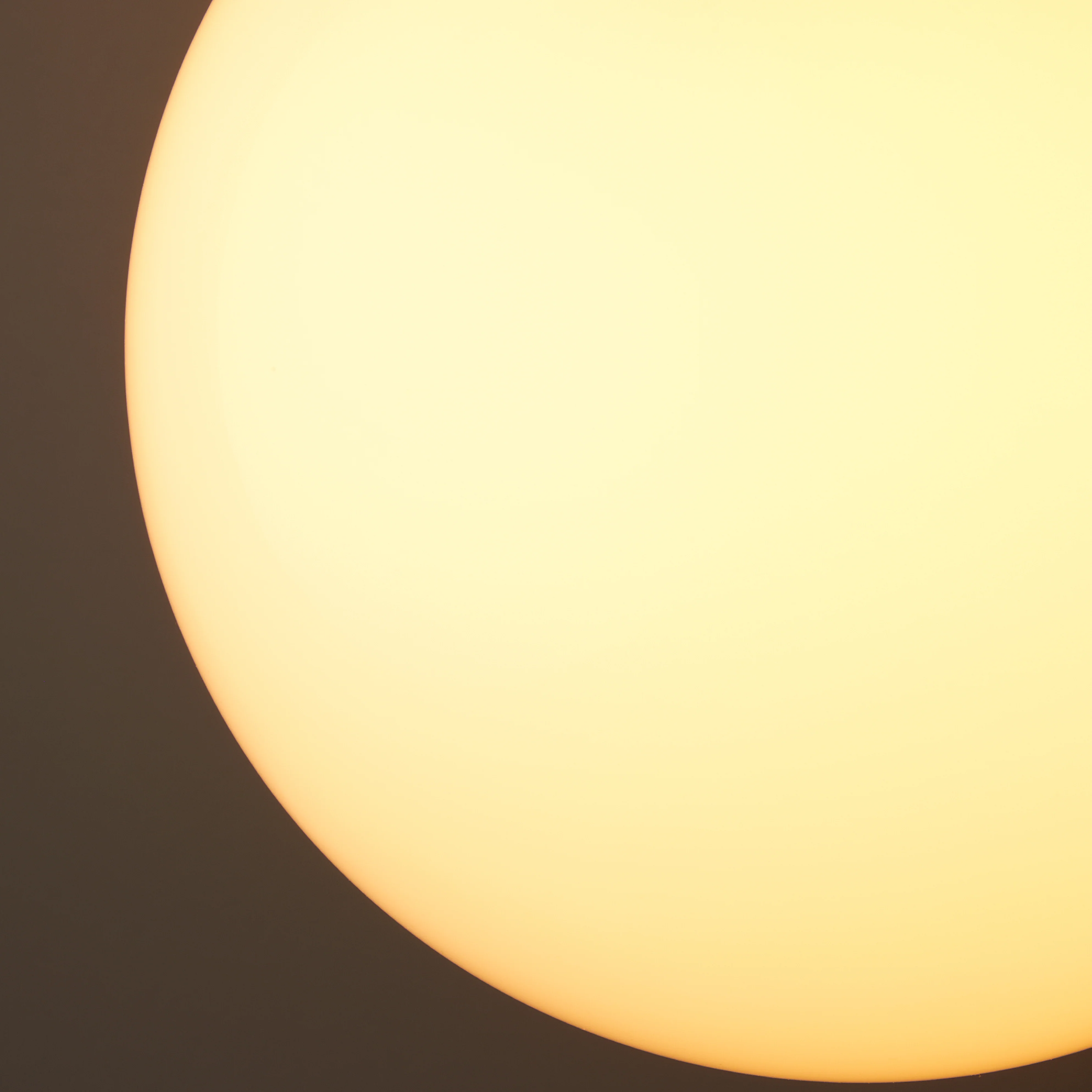 Regular Espere in opaline glass - Image 5