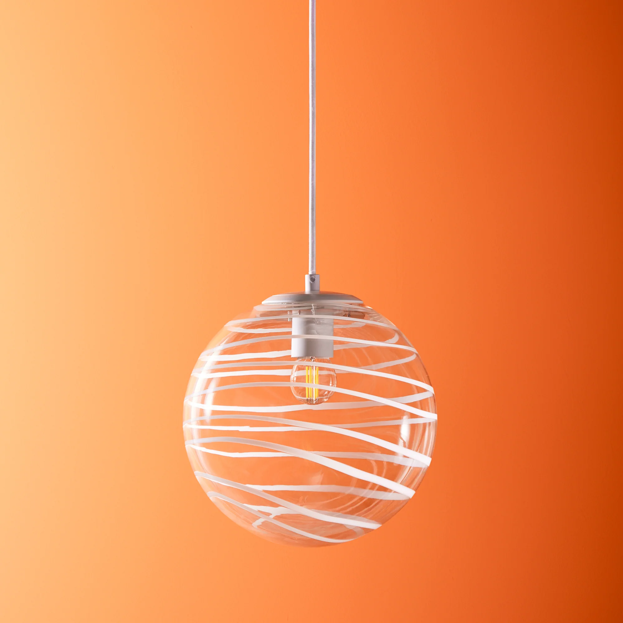 Regular Humbug pendant light