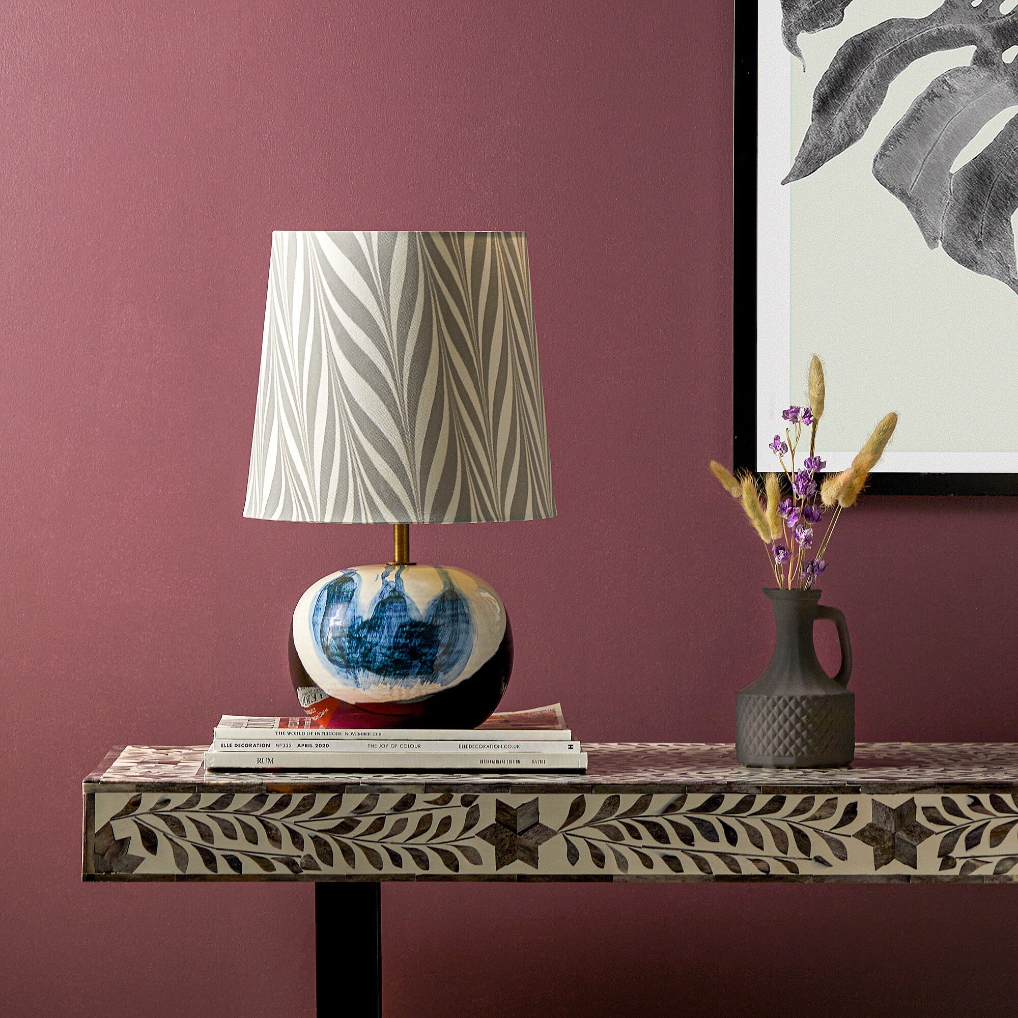 Robyn table lamp in blue and white ceramic - Image 2