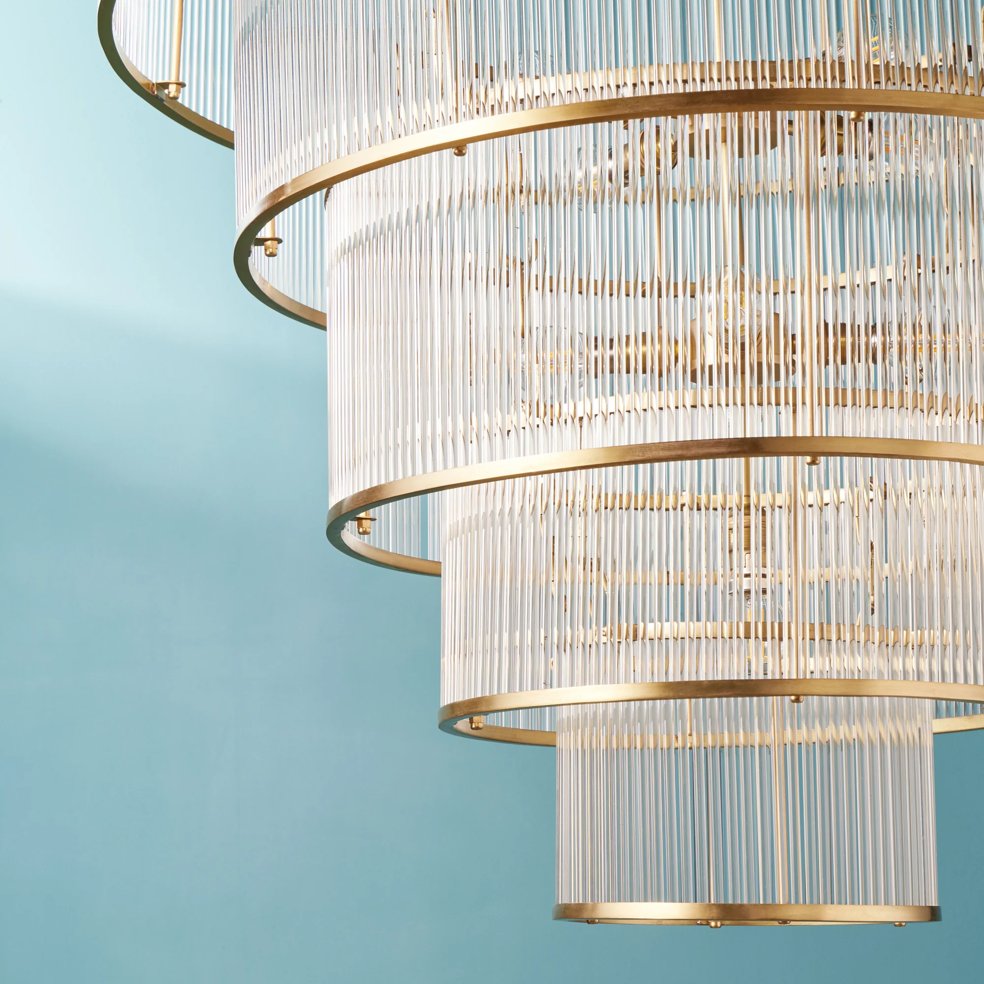 Rodaximus chandelier in brass and glass - Image 2