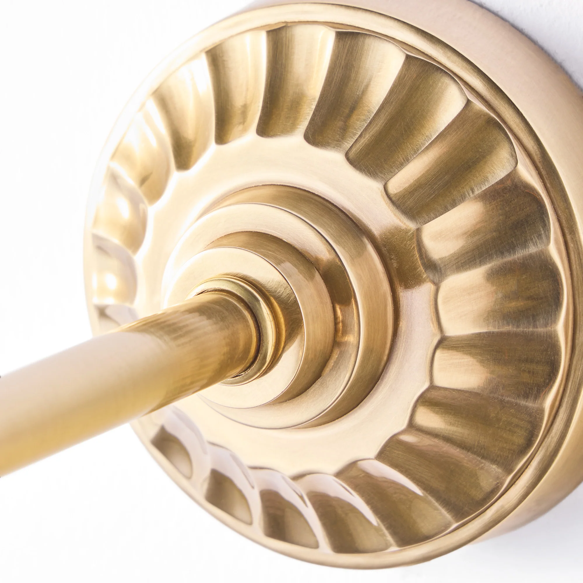 Rose wall fitting IP44 rated in antique brass - Image 6