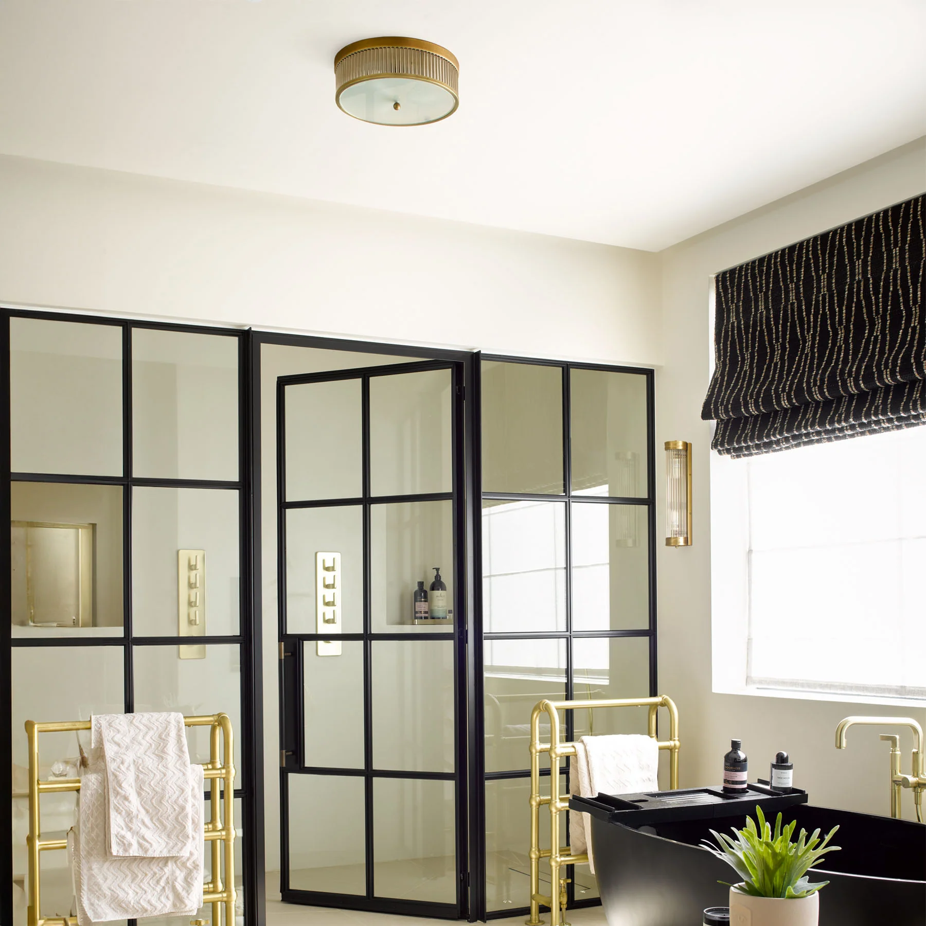 Round Roddy IP44 flush ceiling light in antique brass and clear glass - Image 3