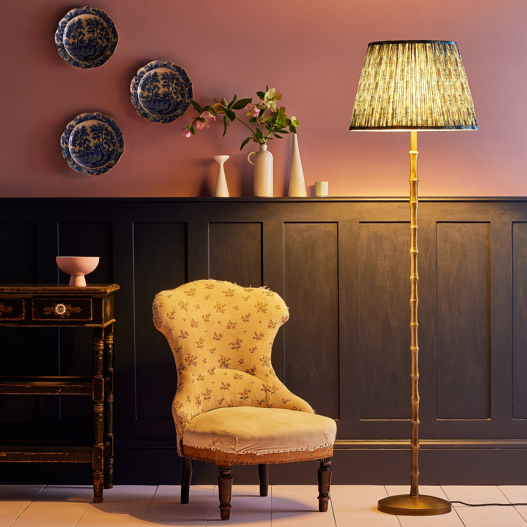 Sargasso floor lamp in gold - Image 9