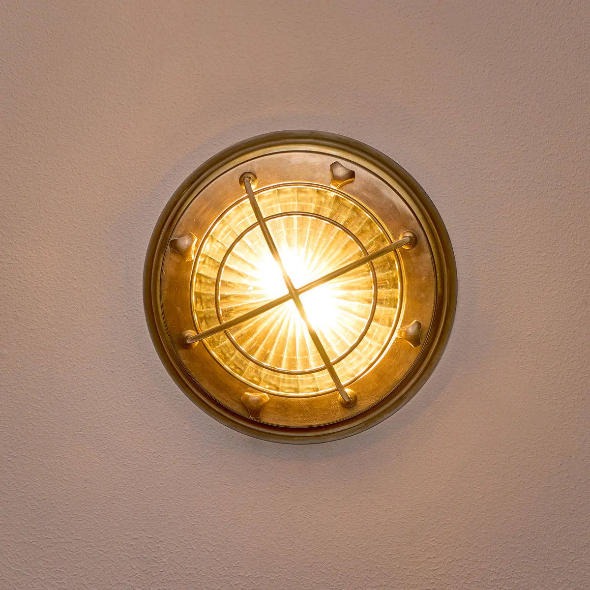 Saturina IP54 flush light in brass and glass - Image 4