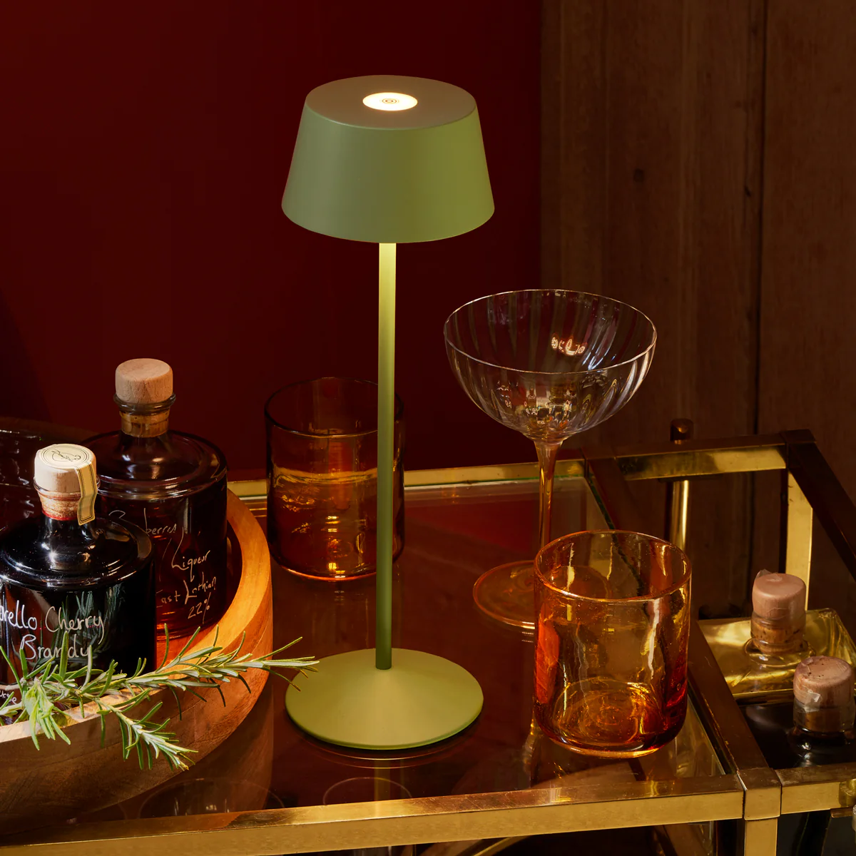 Scoon rechargeable table lamp in watercress - Image 2