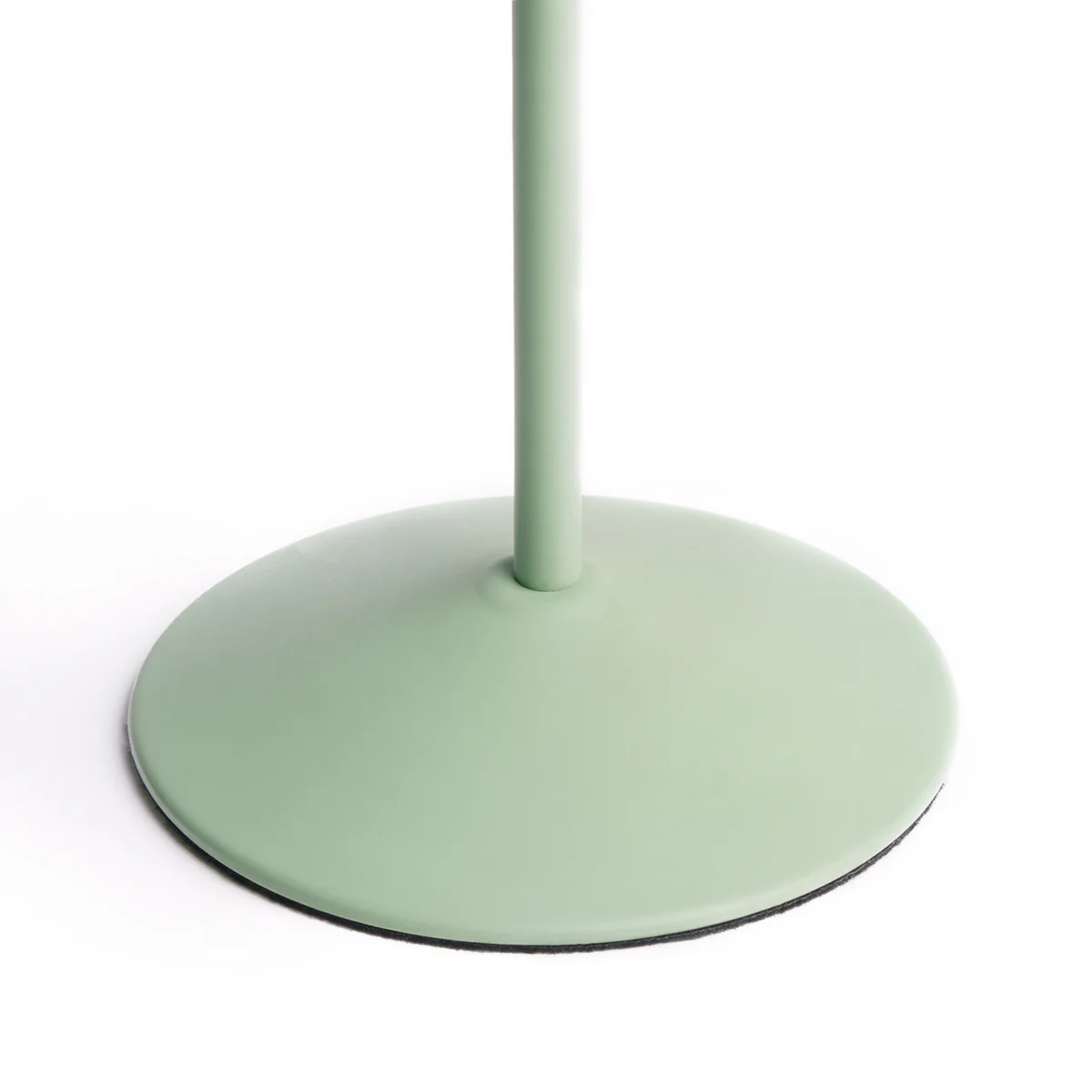 Scoon rechargeable table lamp in watercress - Image 5