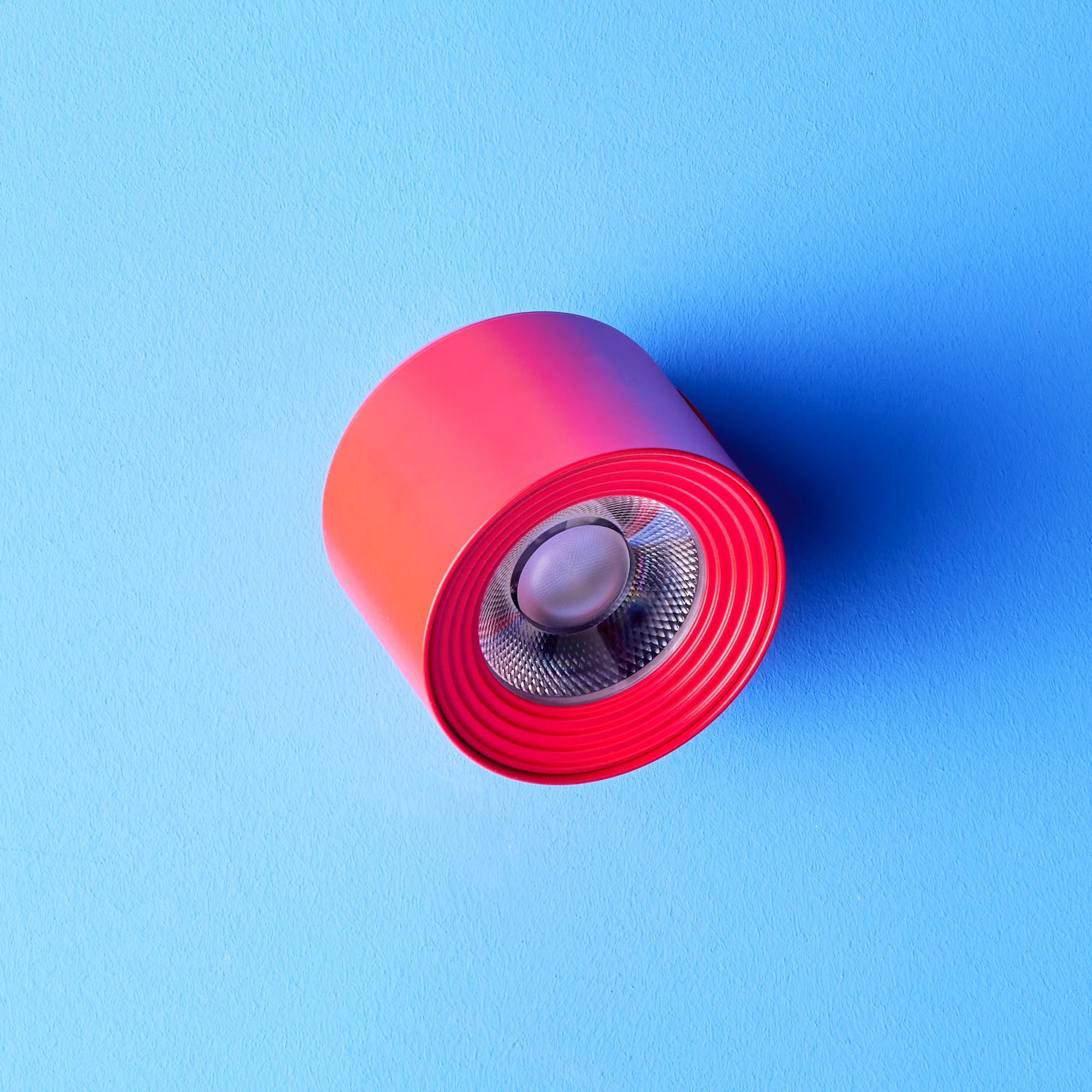 Scoon rechargeable wall light in firecracker - Image 10