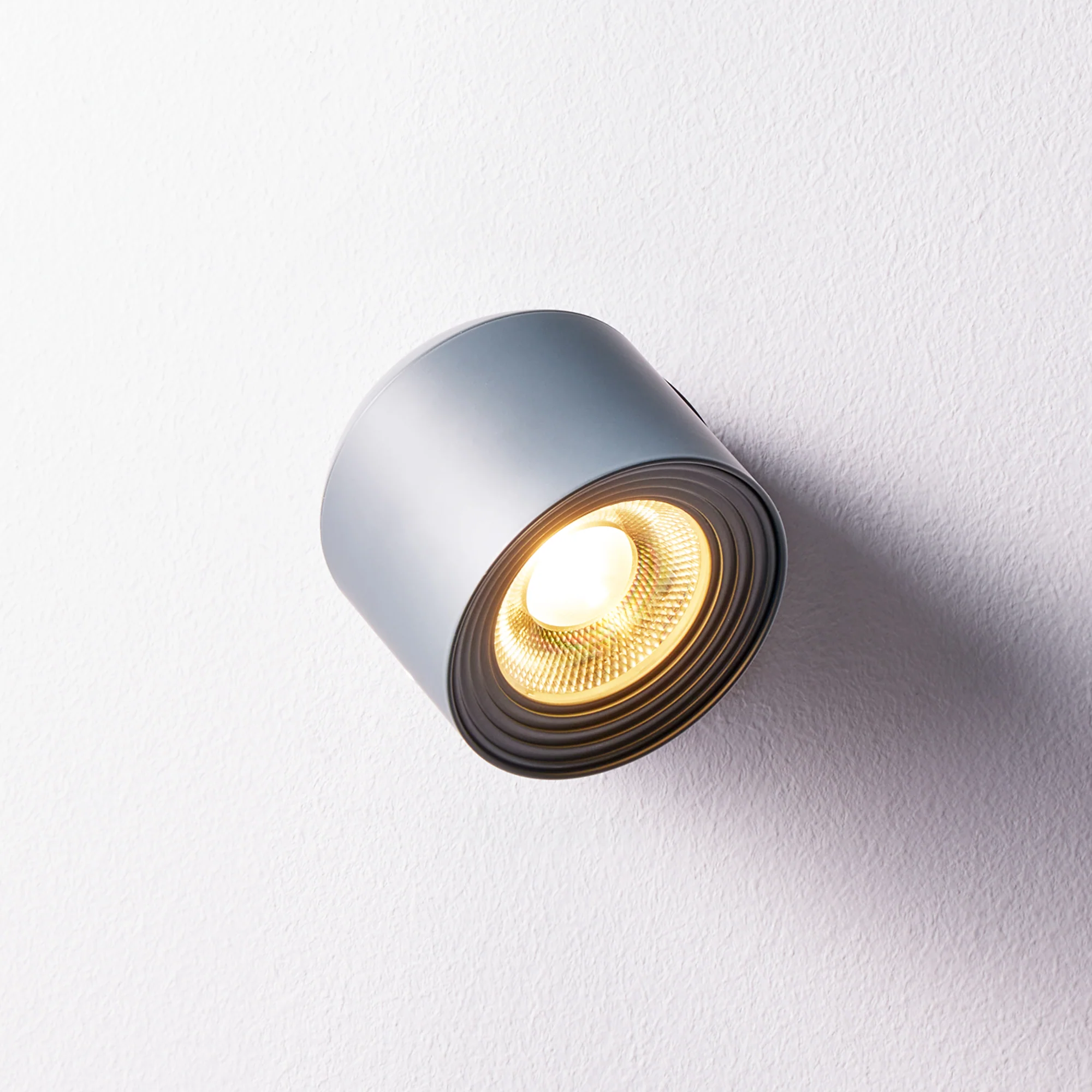 Scoon rechargeable wall light in shale - Image 11