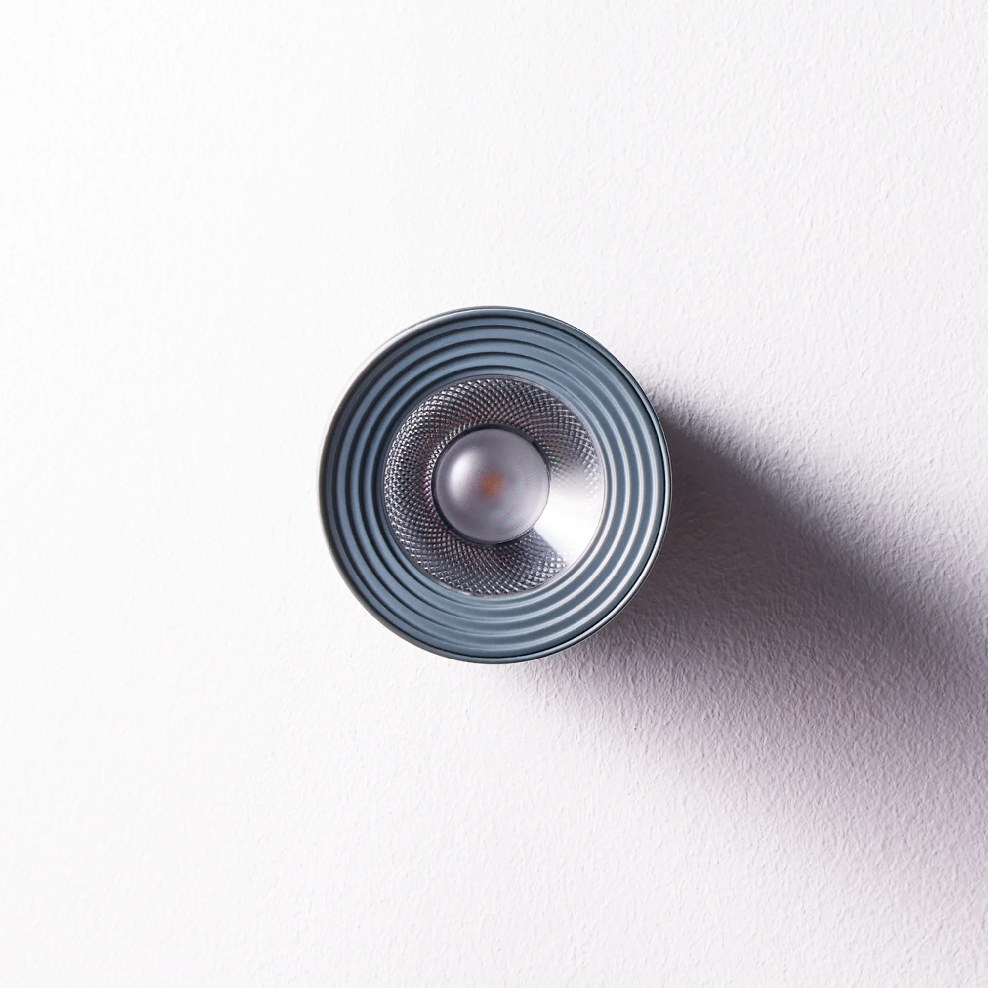 Scoon rechargeable wall light in shale - Image 12