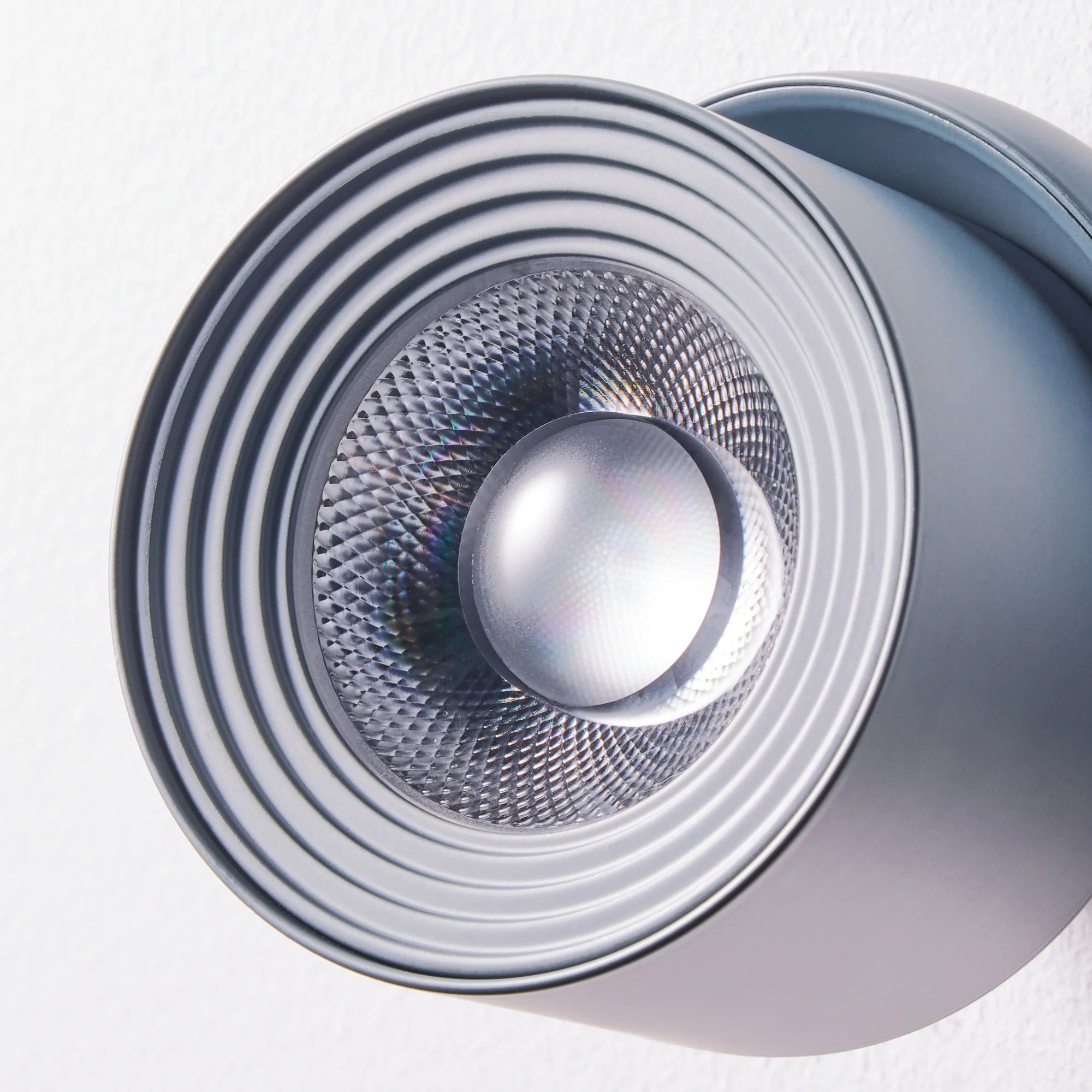 Scoon rechargeable wall light in shale - Image 7