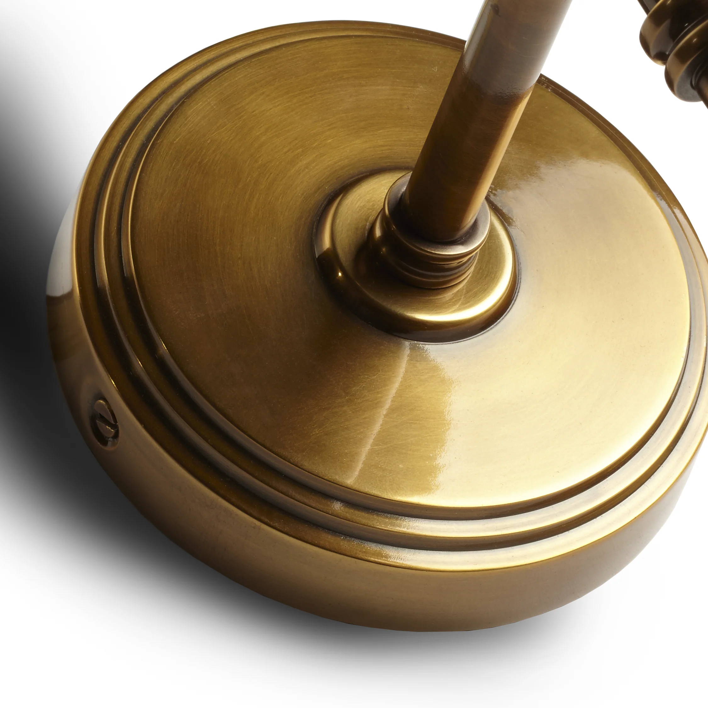 Single Chukka Wall fitting in antiqued brass - Image 2