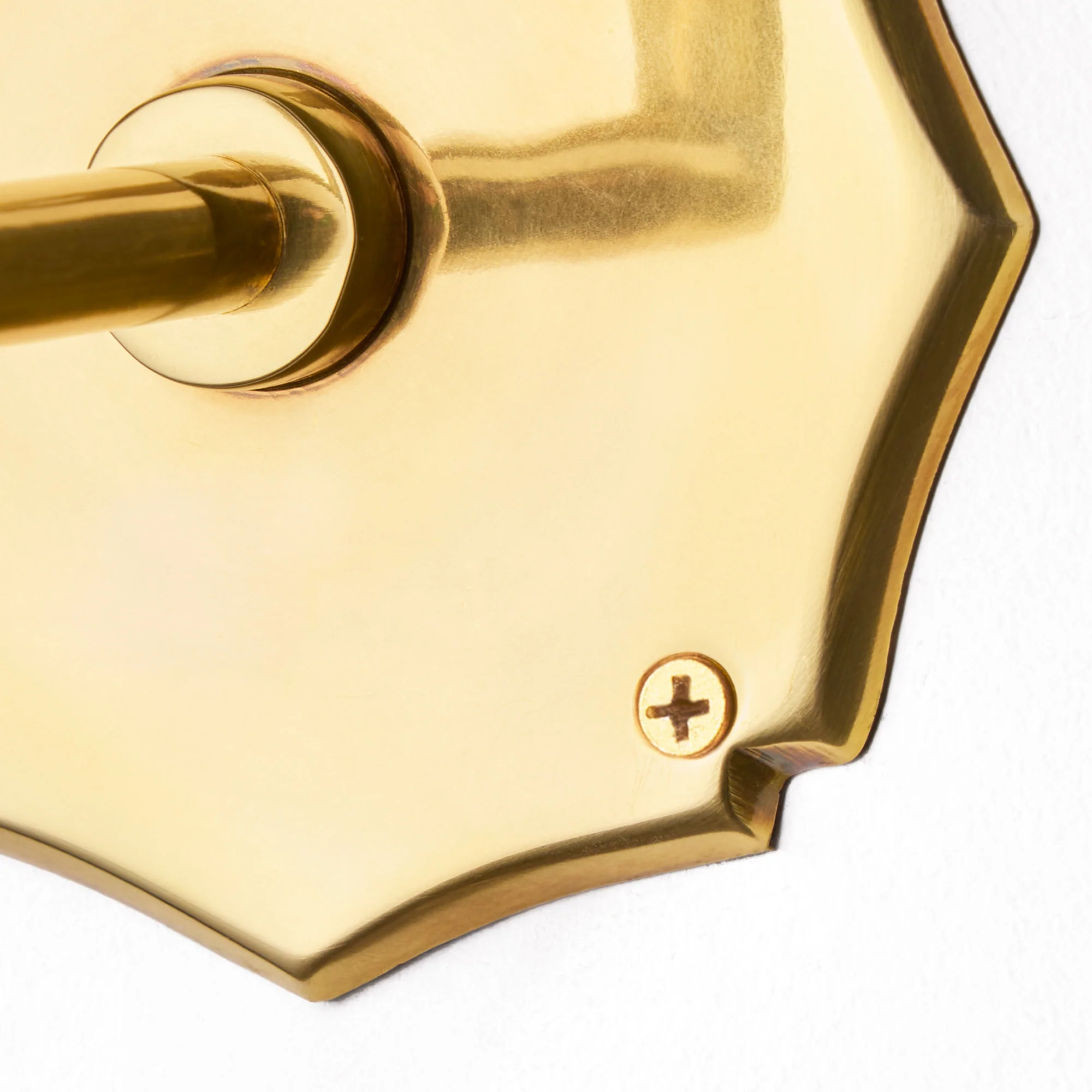 single insignia wall fitting in antique brass - Image 6