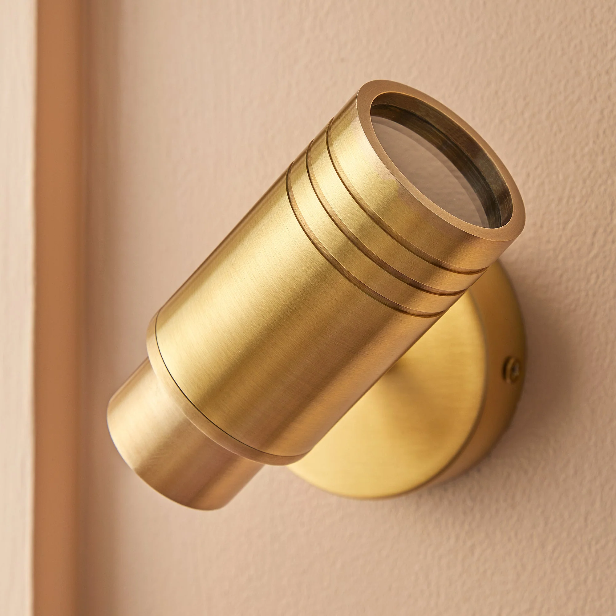Single Watson spotlight in antiqued brass - Image 3
