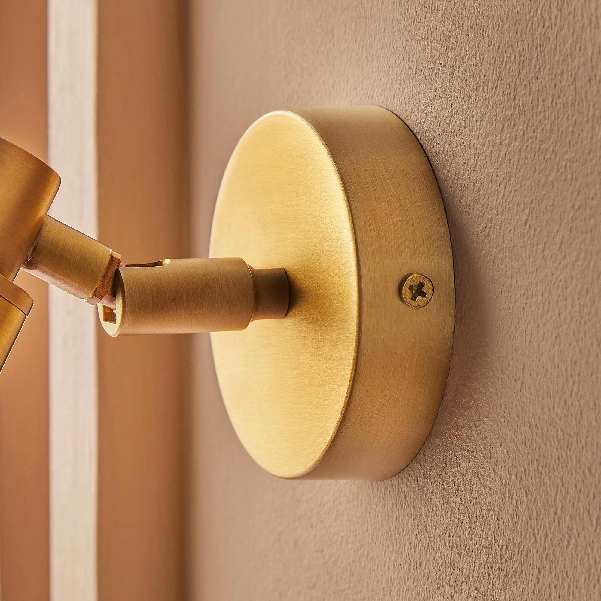 Single Watson spotlight in antiqued brass - Image 7