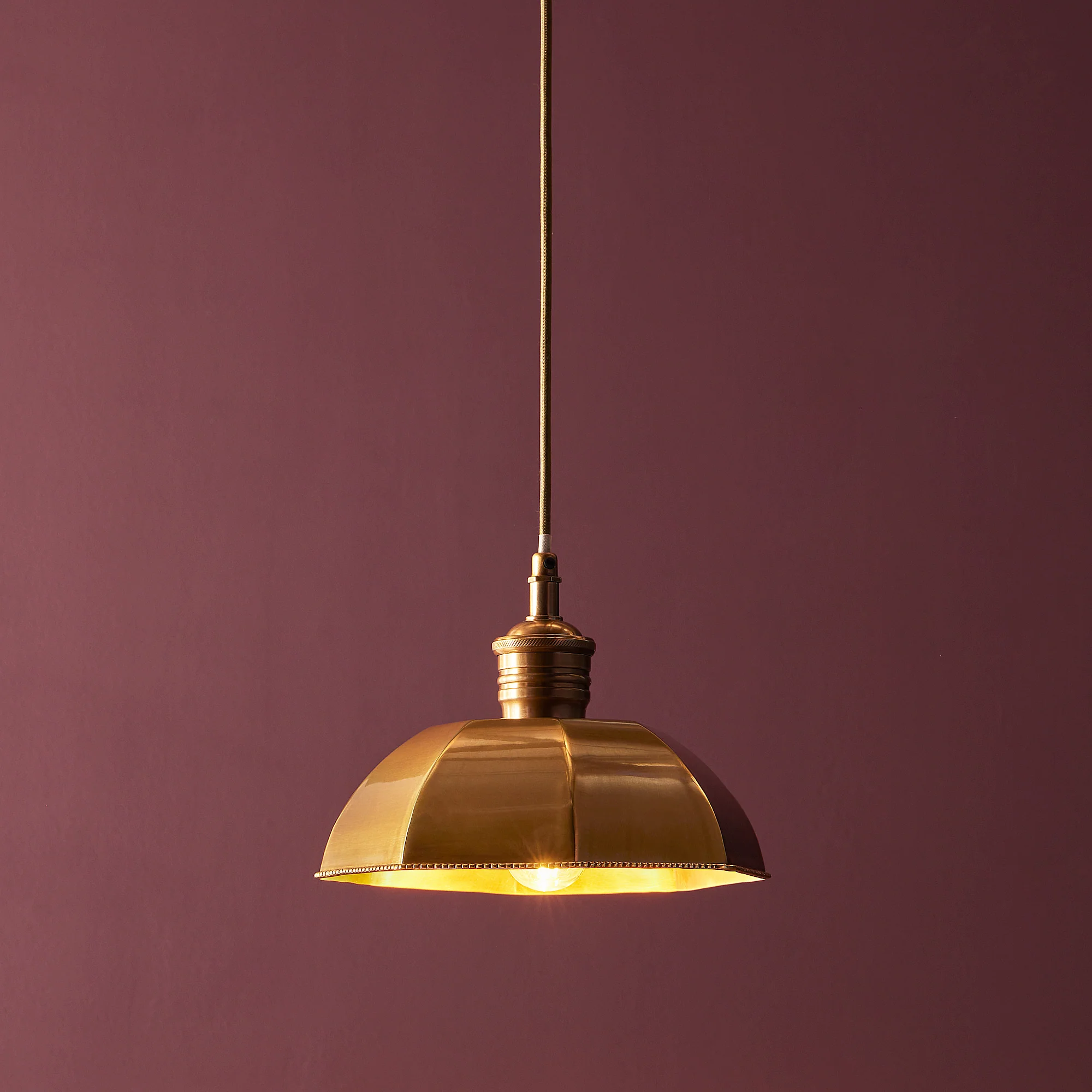 Sisi pendant in aged brass - Image 2
