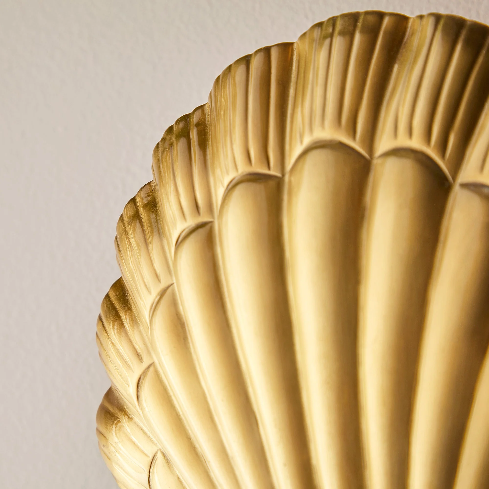 Smaller Calico wall light in antique brass - Image 7