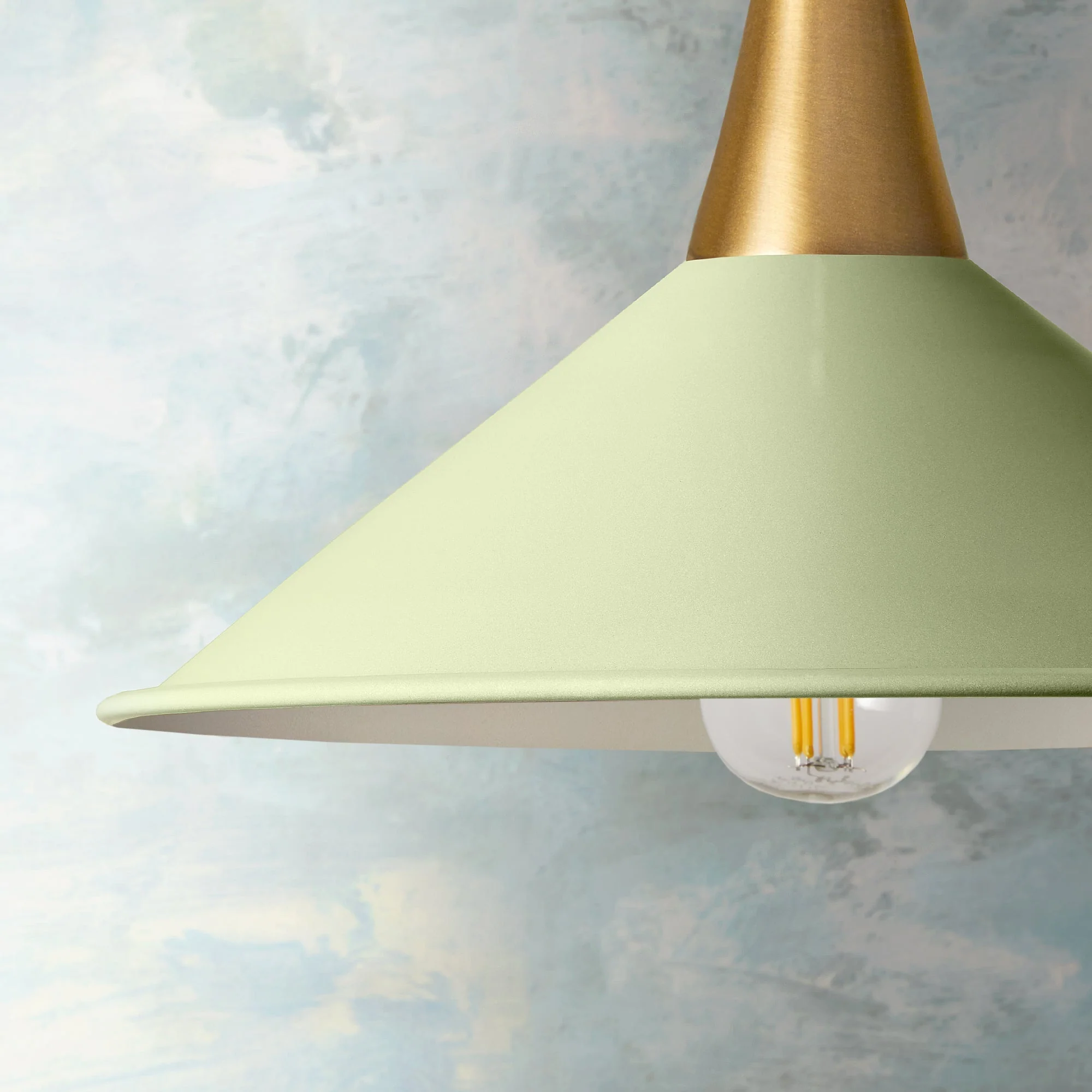 Smaller Cookie shade in frosty green with stone interior - Image 3