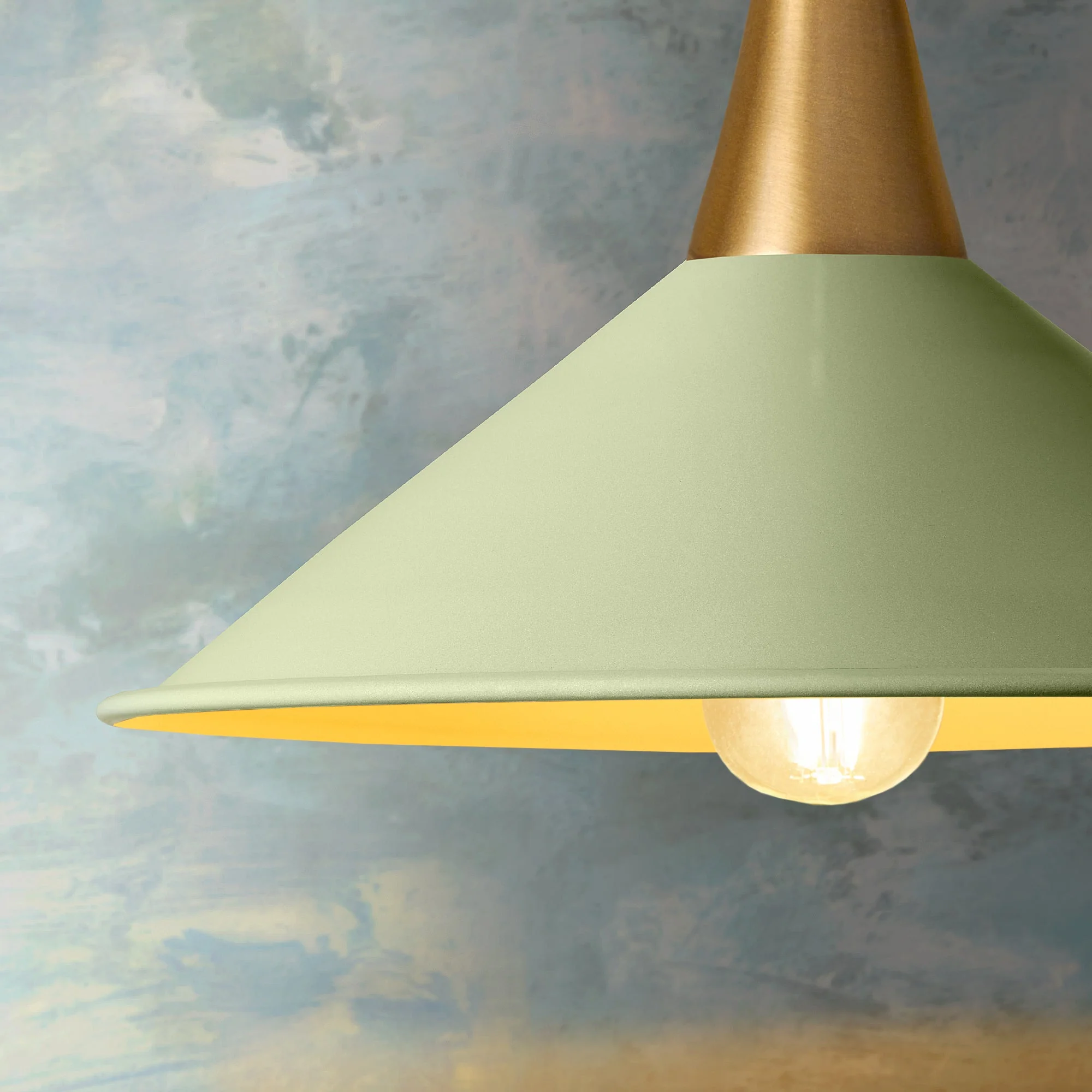 Smaller Cookie shade in frosty green with stone interior - Image 4