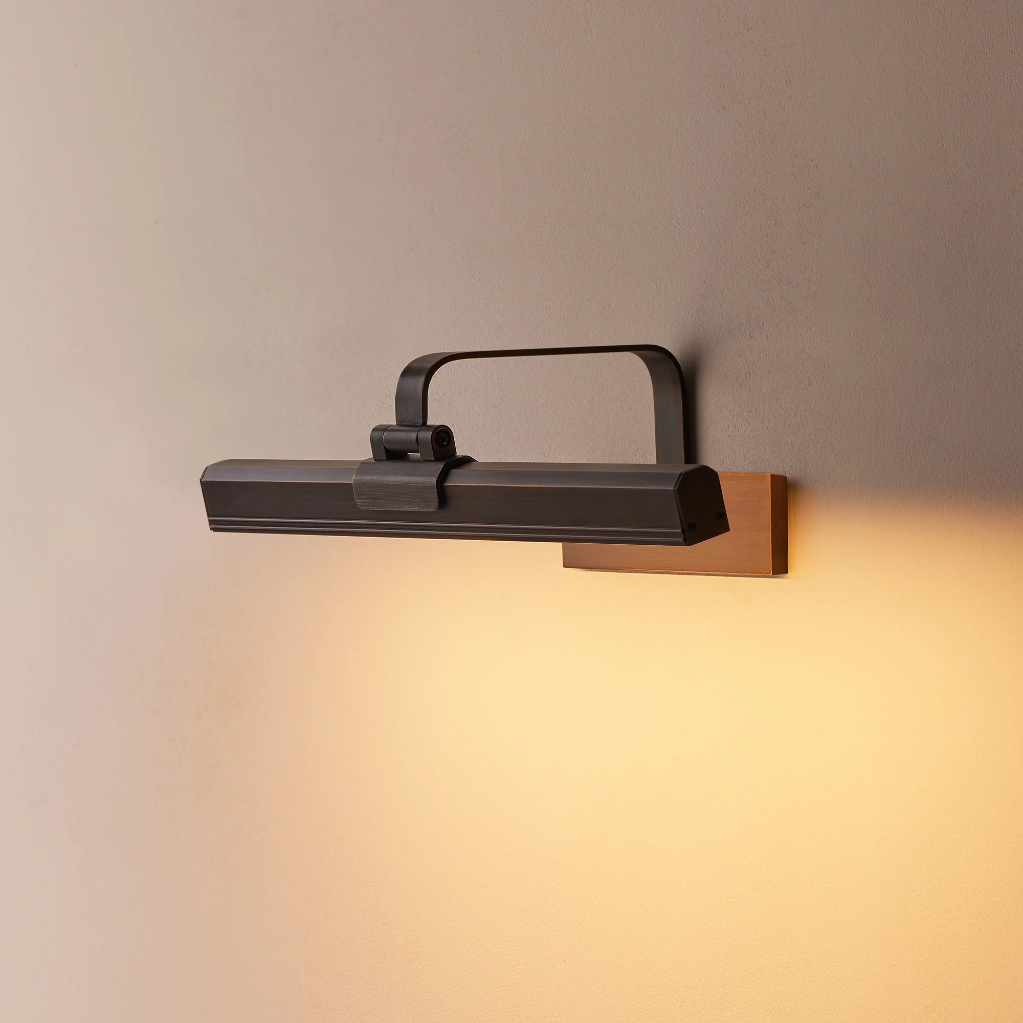 Smaller Marcel rechargeable picture light in bronze finish - Image 9