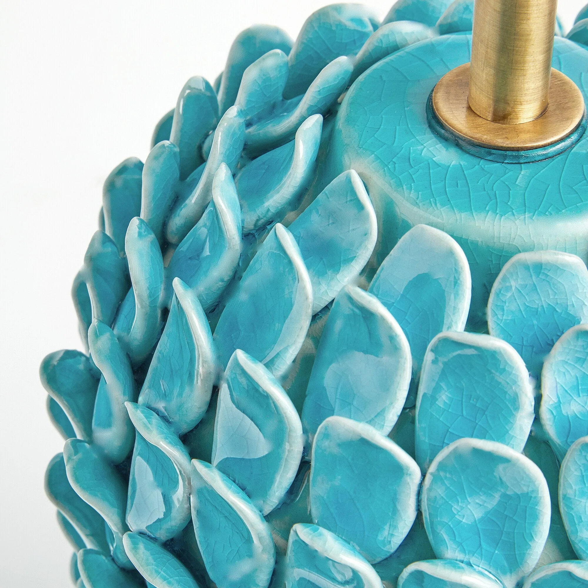Smaller Stucco table lamp in turquoise - Image 4