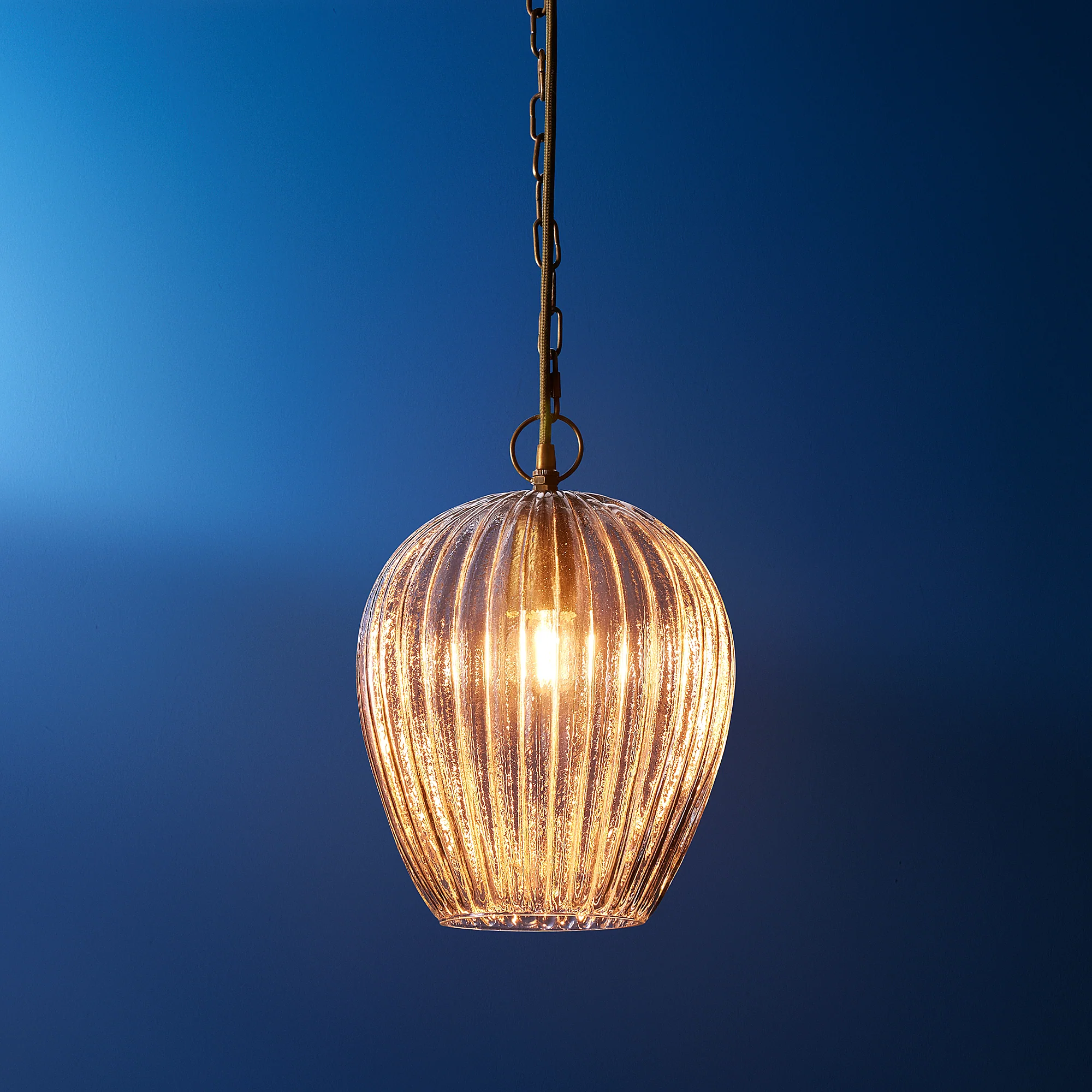 Smallest Bastille pendant in clear glass - Image 2