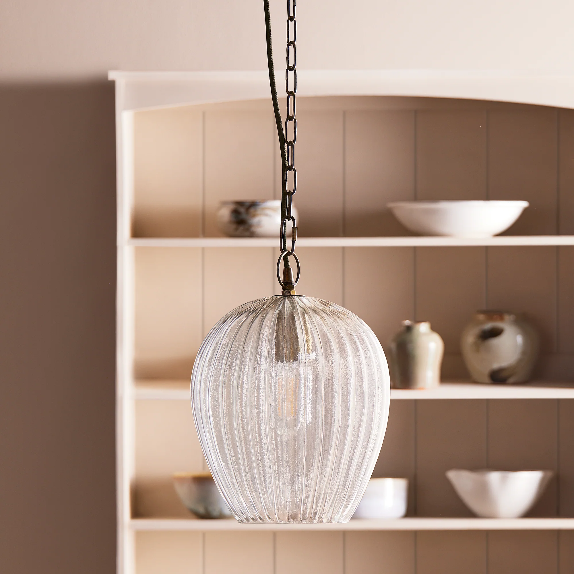 Smallest Bastille pendant in clear glass - Image 3