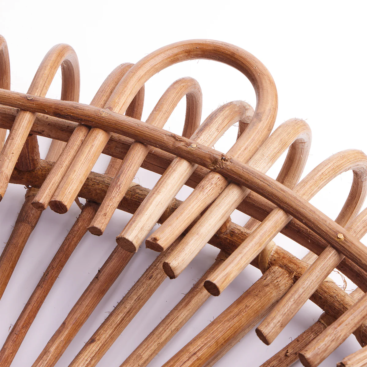 Spirali mirror in natural rattan - Image 6