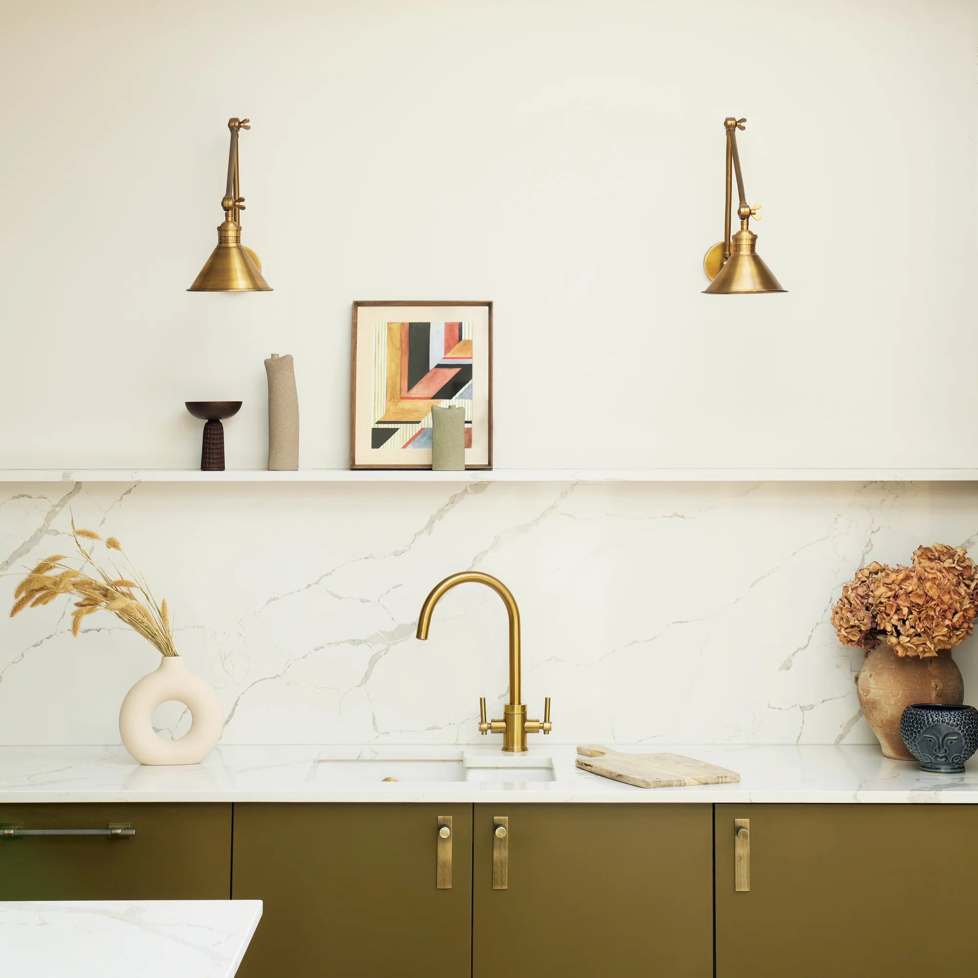 Stork wall light in antique brass - Image 2