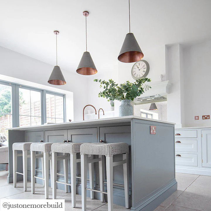 Super Stanley pendant in gunmetal with copper interior - Image 7
