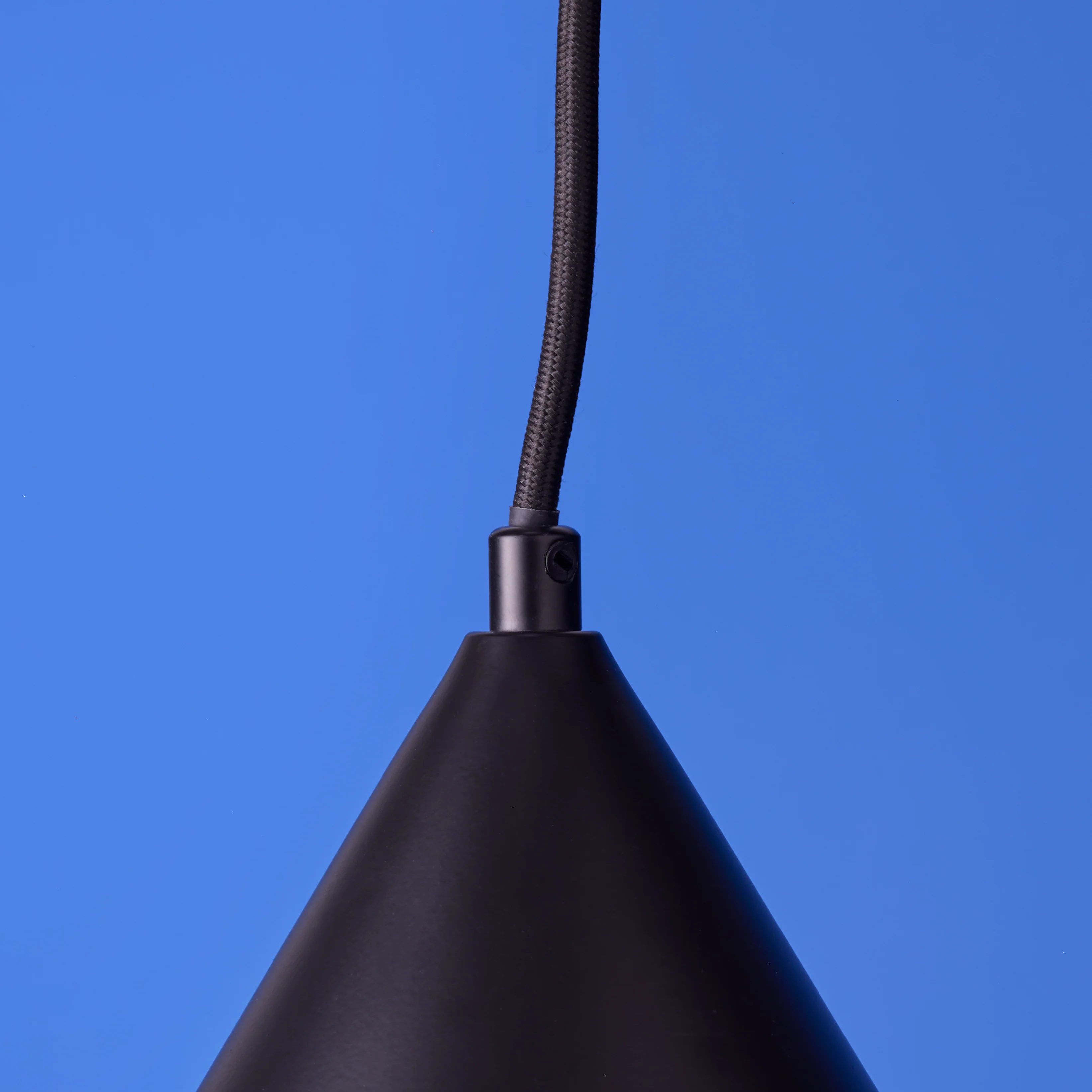 Sway pendant light in black - Image 3