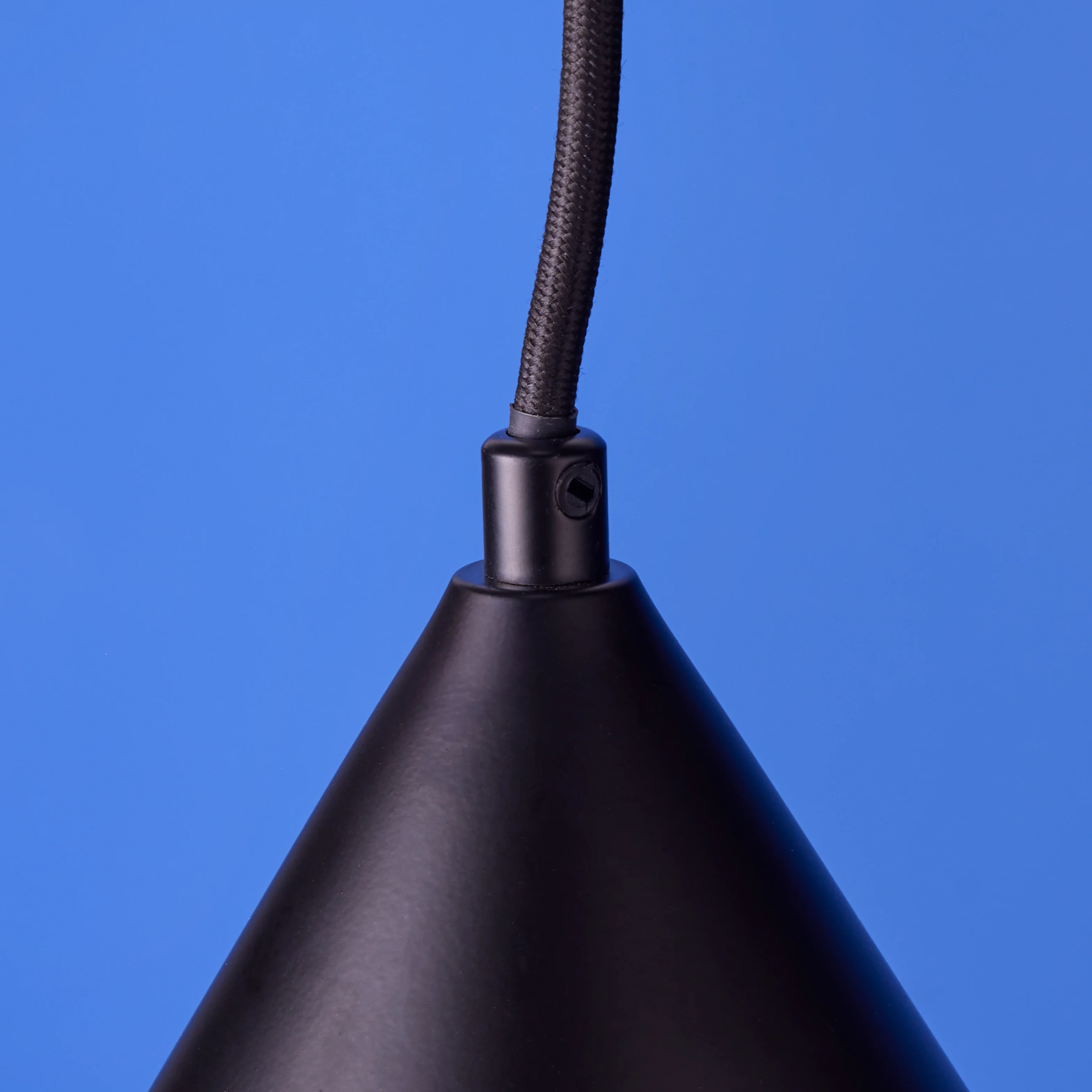 Sway pendant light in black - Image 6