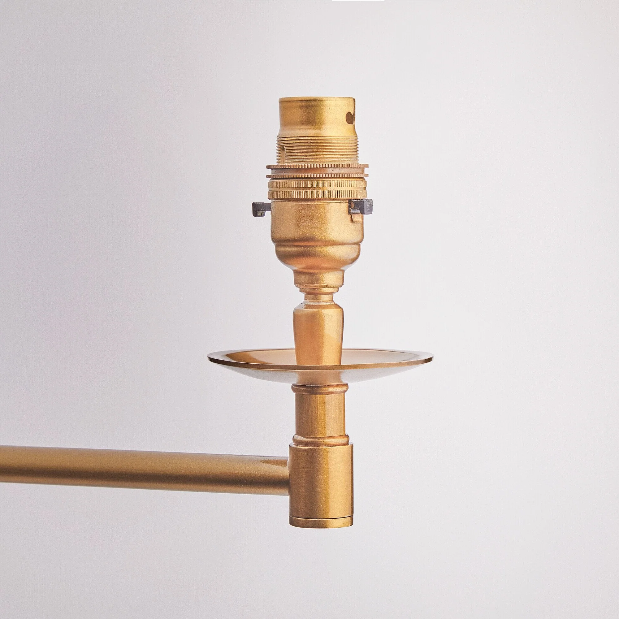 Swing articulated standing lamp in brass - Image 7