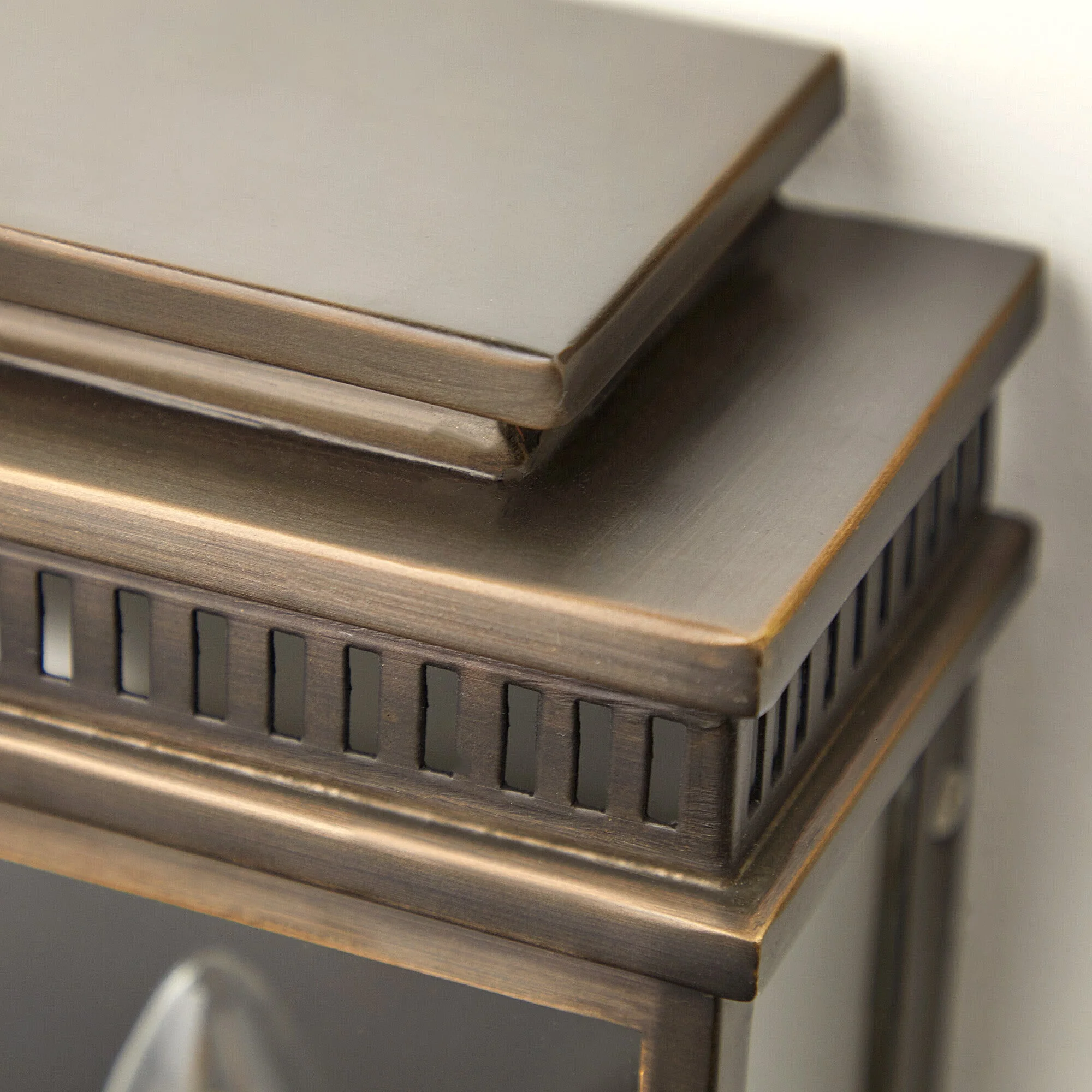 Tenby exterior IP44 wall light in antique bronze - Image 4