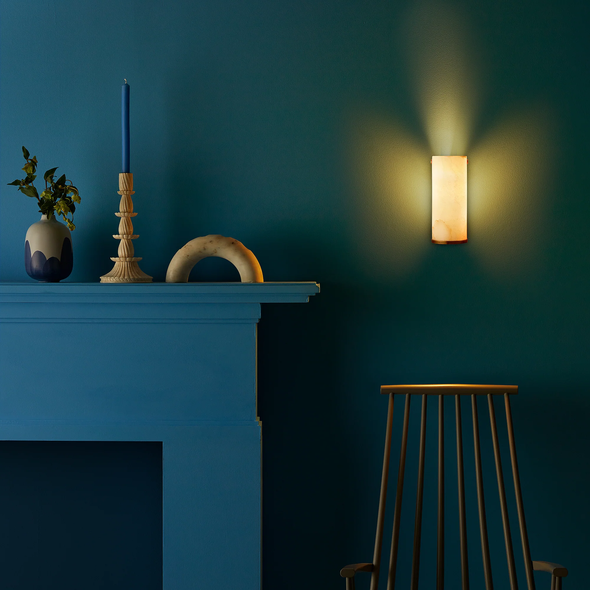 Thales wall light in alabaster and brass - Image 4