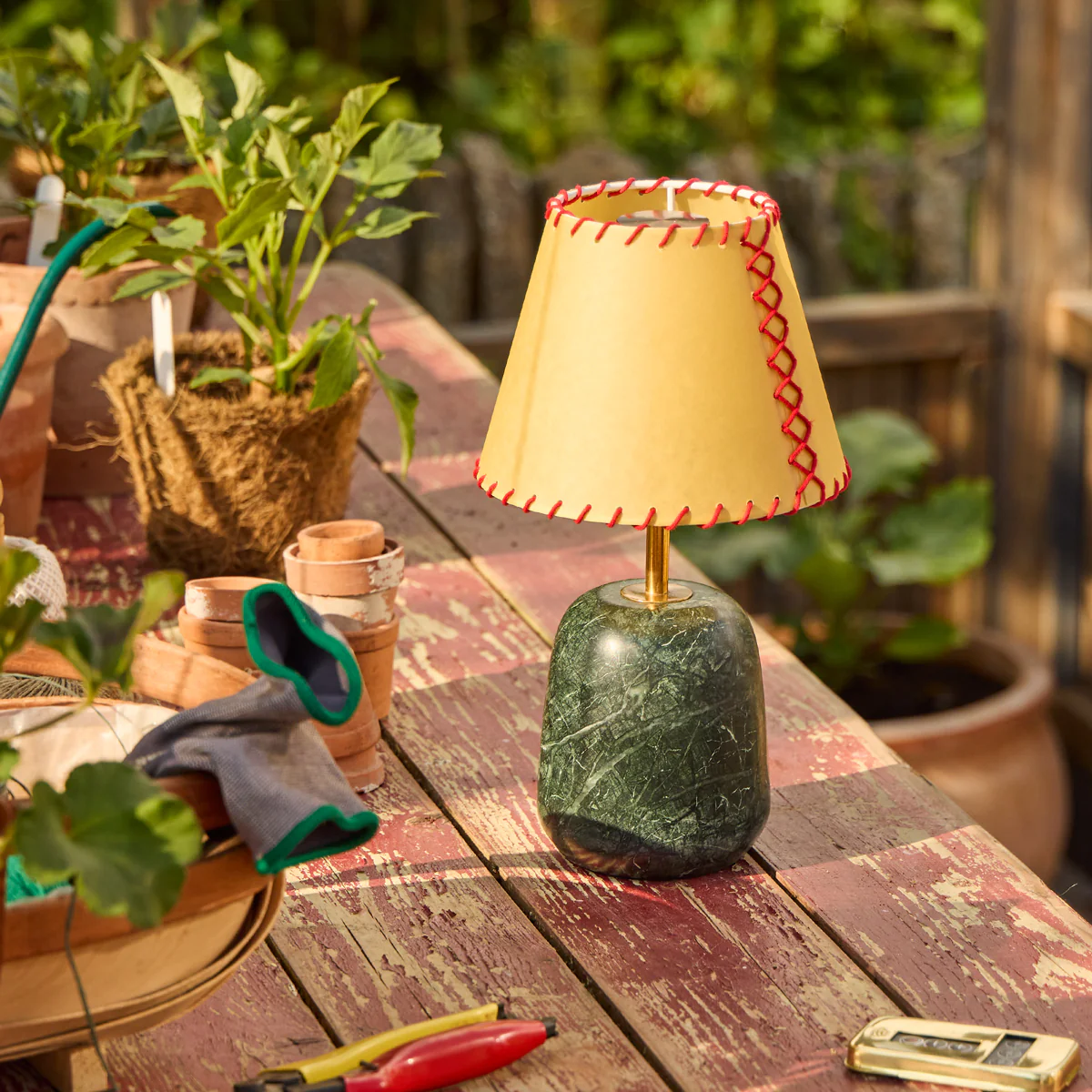 Thimble rechargeable table lamp in green marble - Image 8