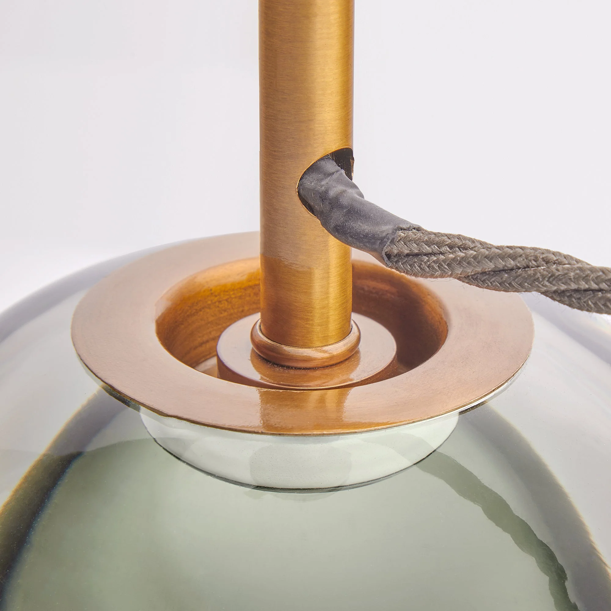 Tiddly Pomme table lamp in green - Image 4