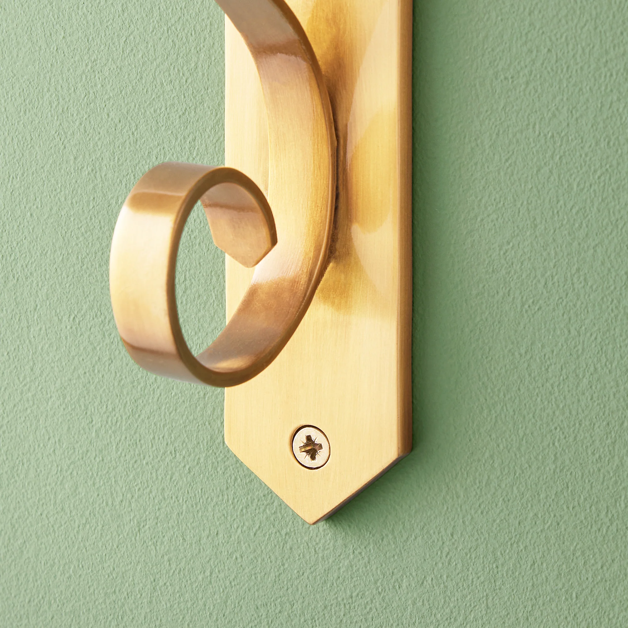 Tivoli wall mounted candle holder in antiqued brass - Image 8