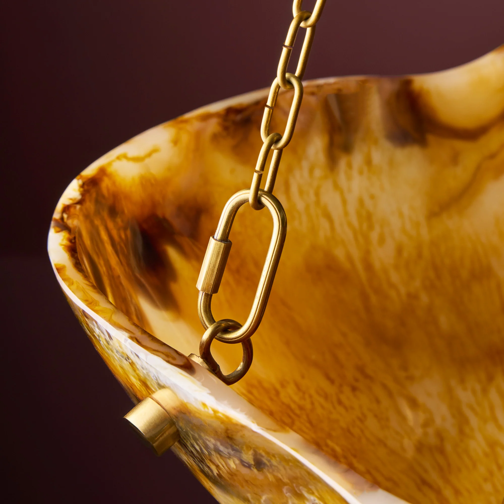 Toby pendant in tortoiseshell resin - Image 7