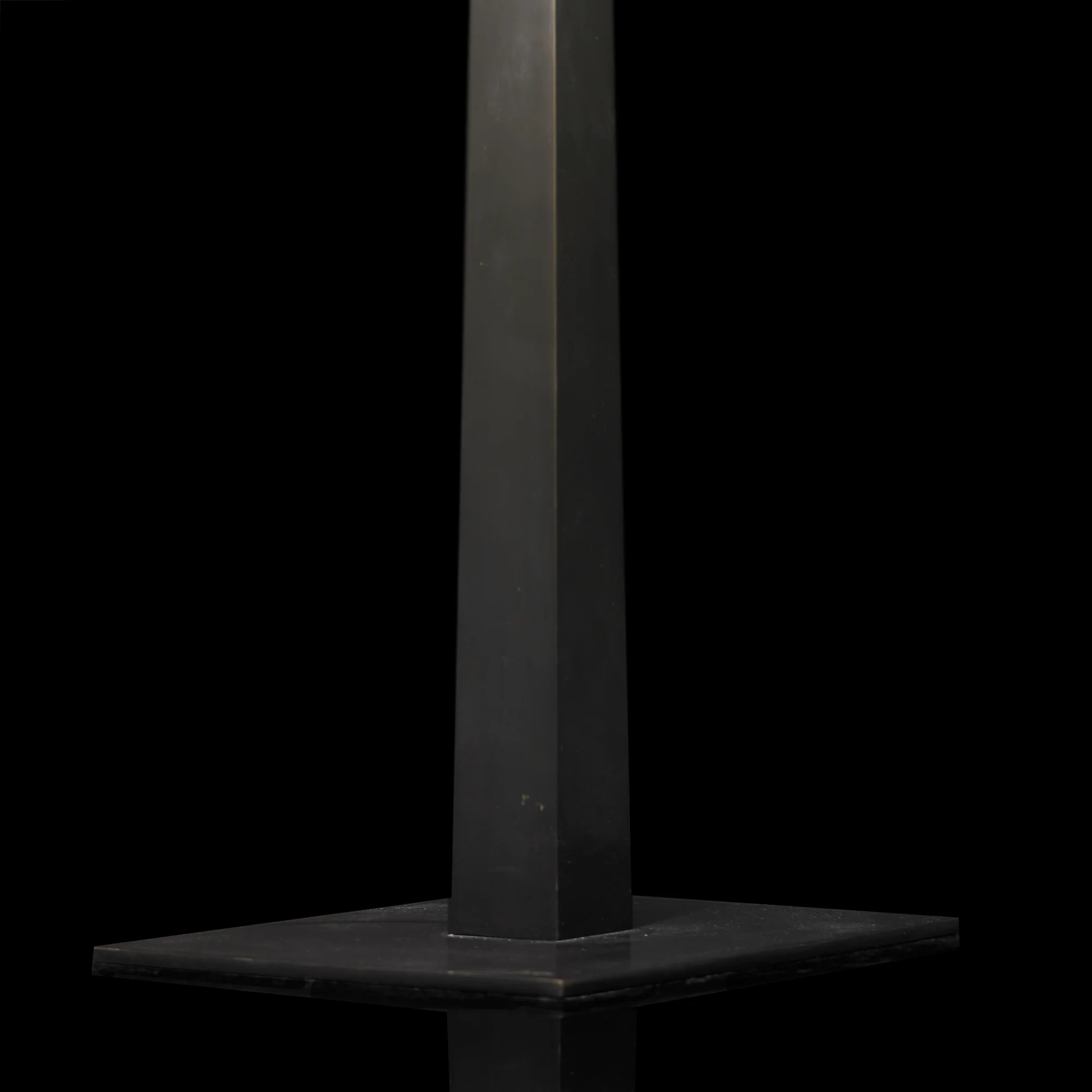 Trafalgar floor lamp in antique bronze - Image 6