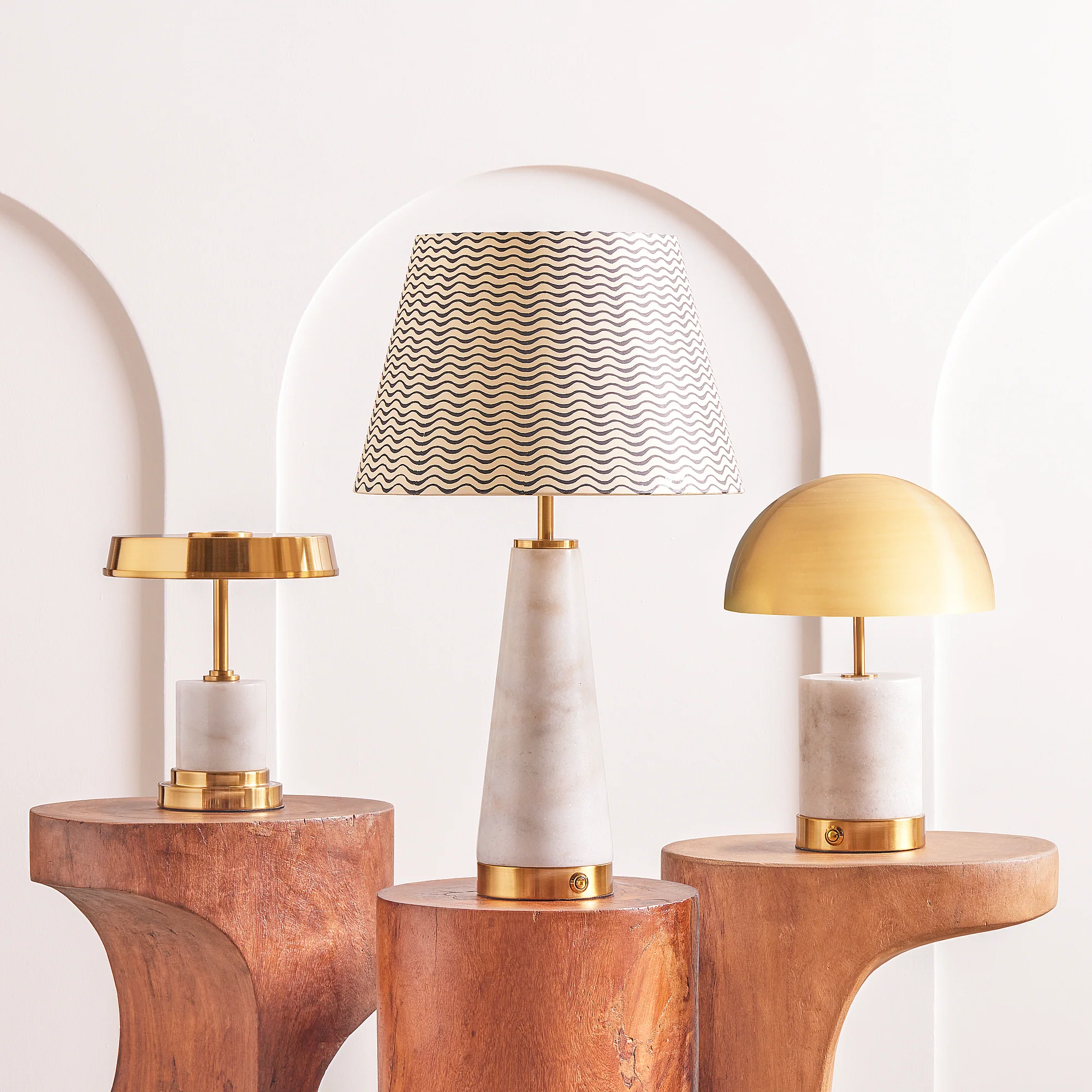 Utopia rechargeable table lamp in white marble - Image 11