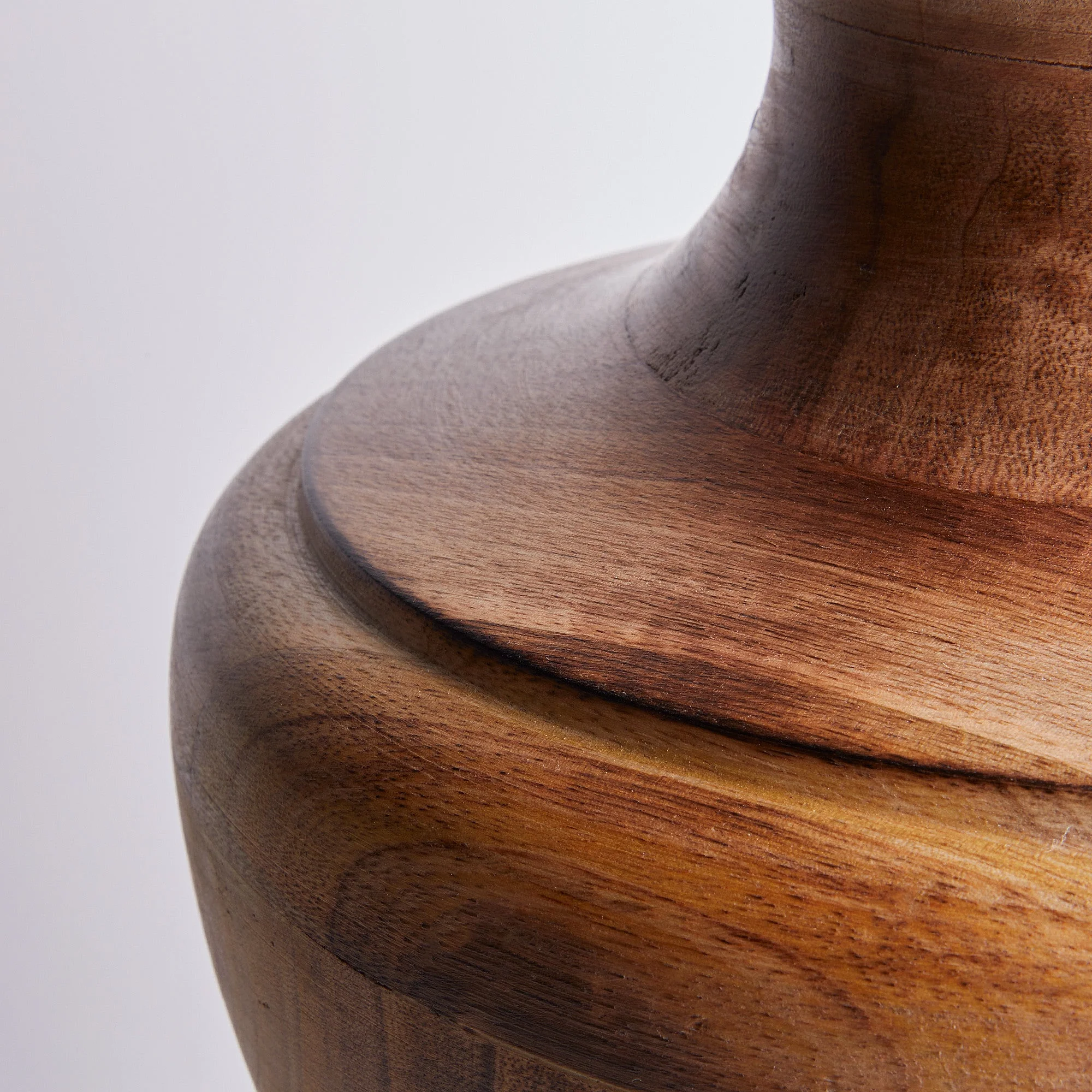 Verona table lamp in burnt wood - Image 8
