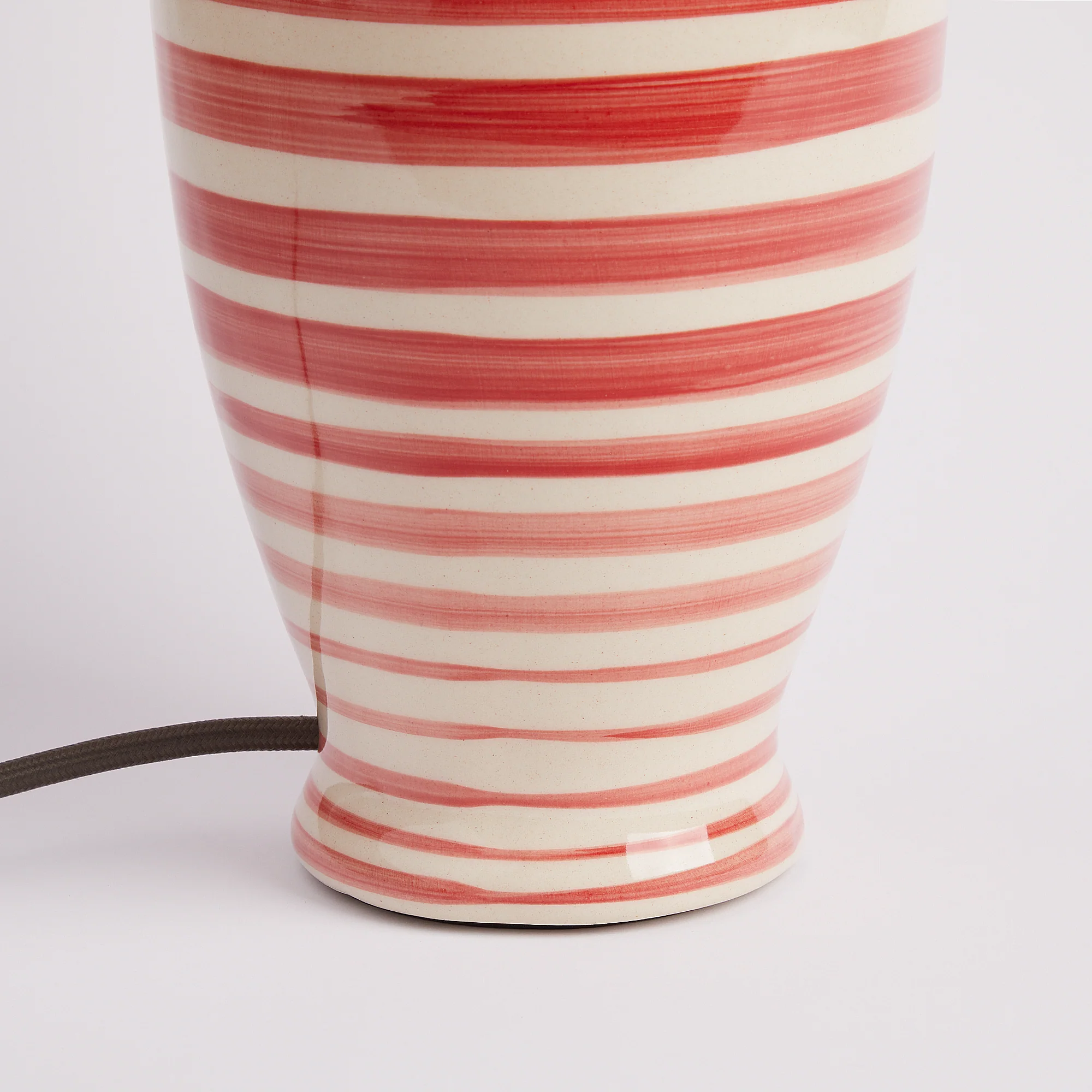 Waldo bedside lamp with vermillion stripes - Image 3