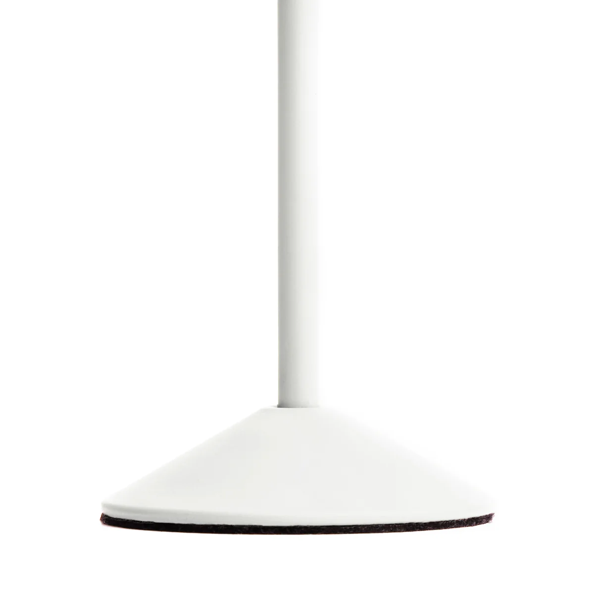 Wee Scoon rechargeable table lamp in coconut - Image 13