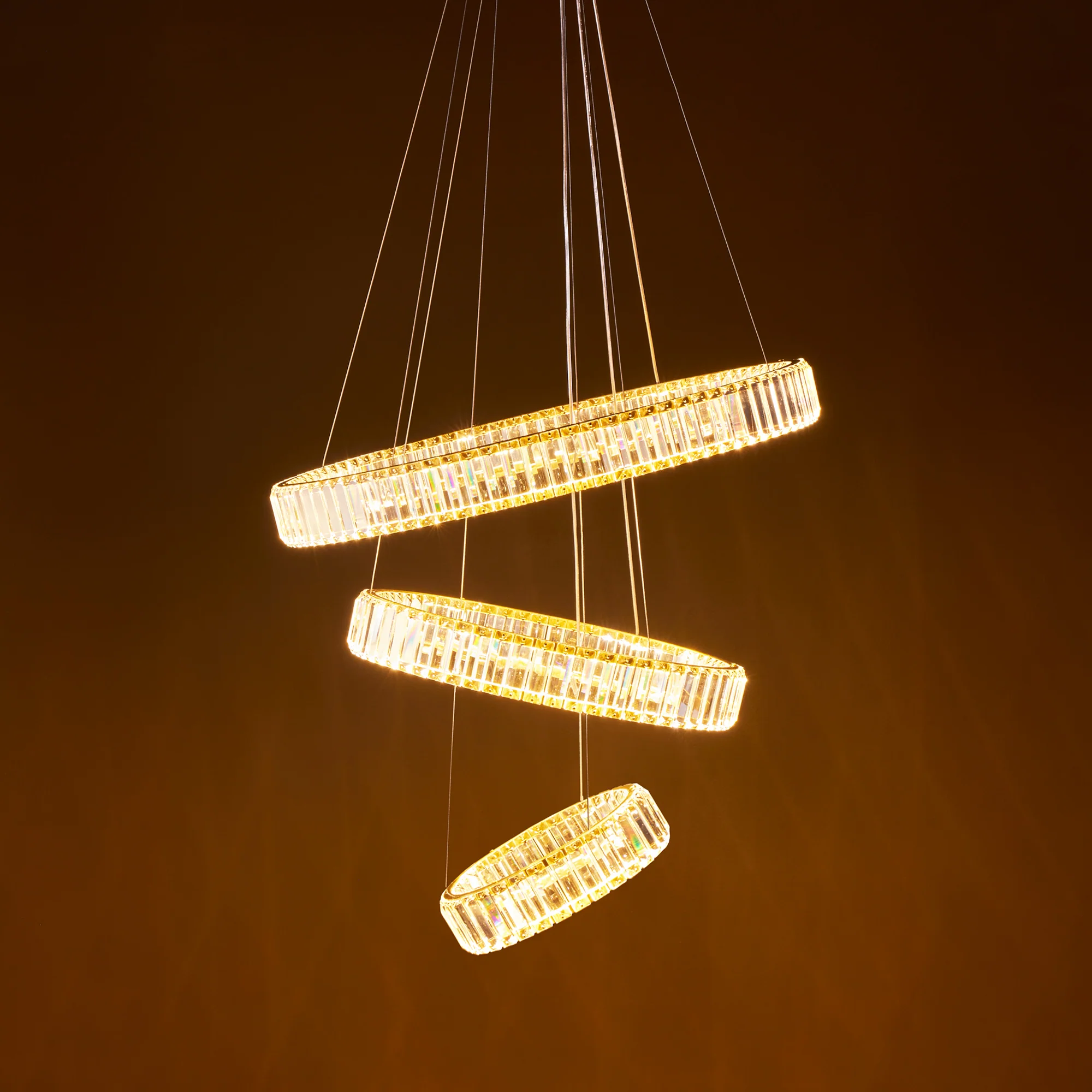 Wonderella 3 ring chandelier in clear glass and brass - Image 7