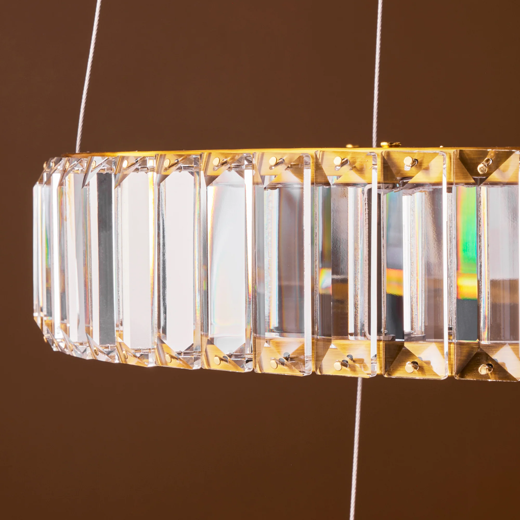 Wonderella 3 ring chandelier in clear glass and brass - Image 8
