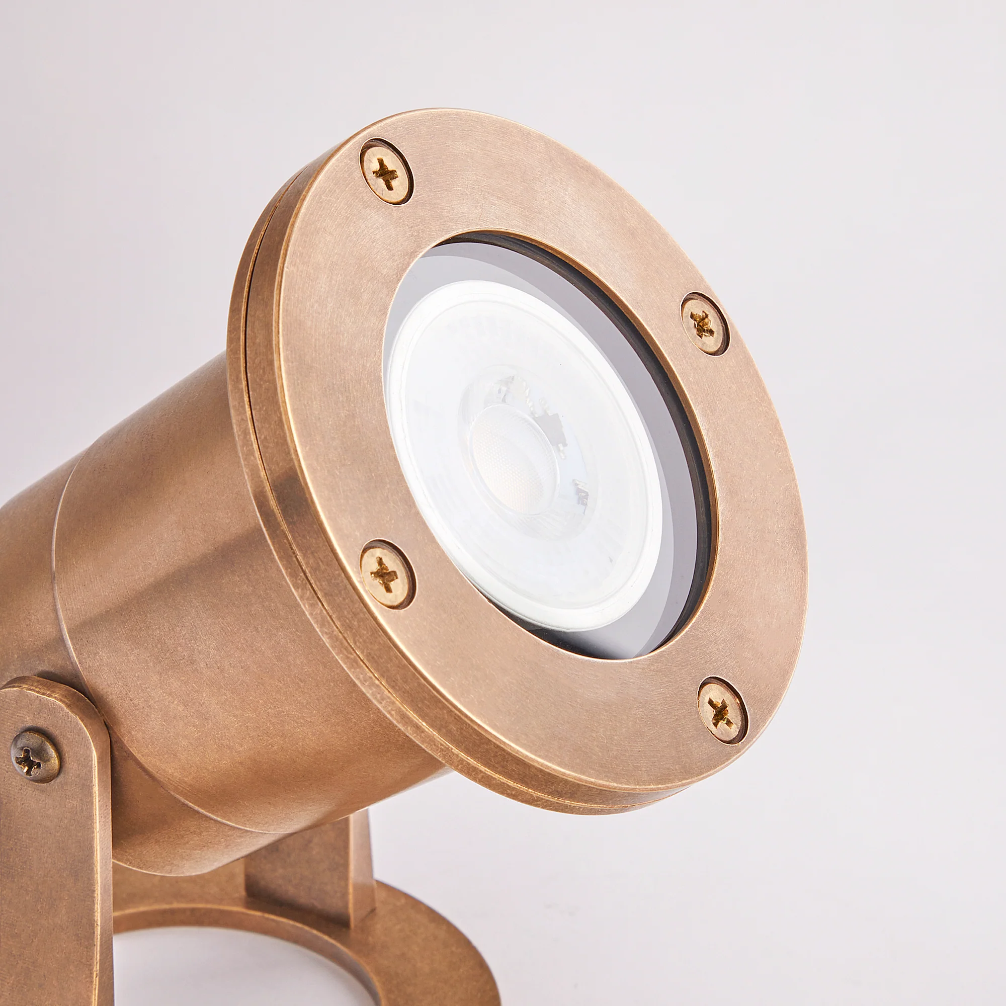Zennor ip65 garden spotlight on adjustable bracket in brass - Image 7