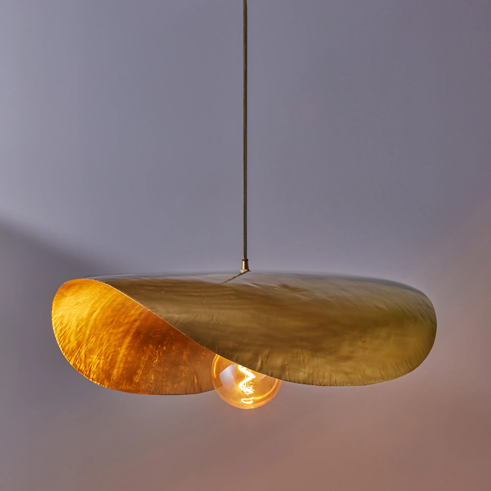 Zoltan pendant in brass - Image 13